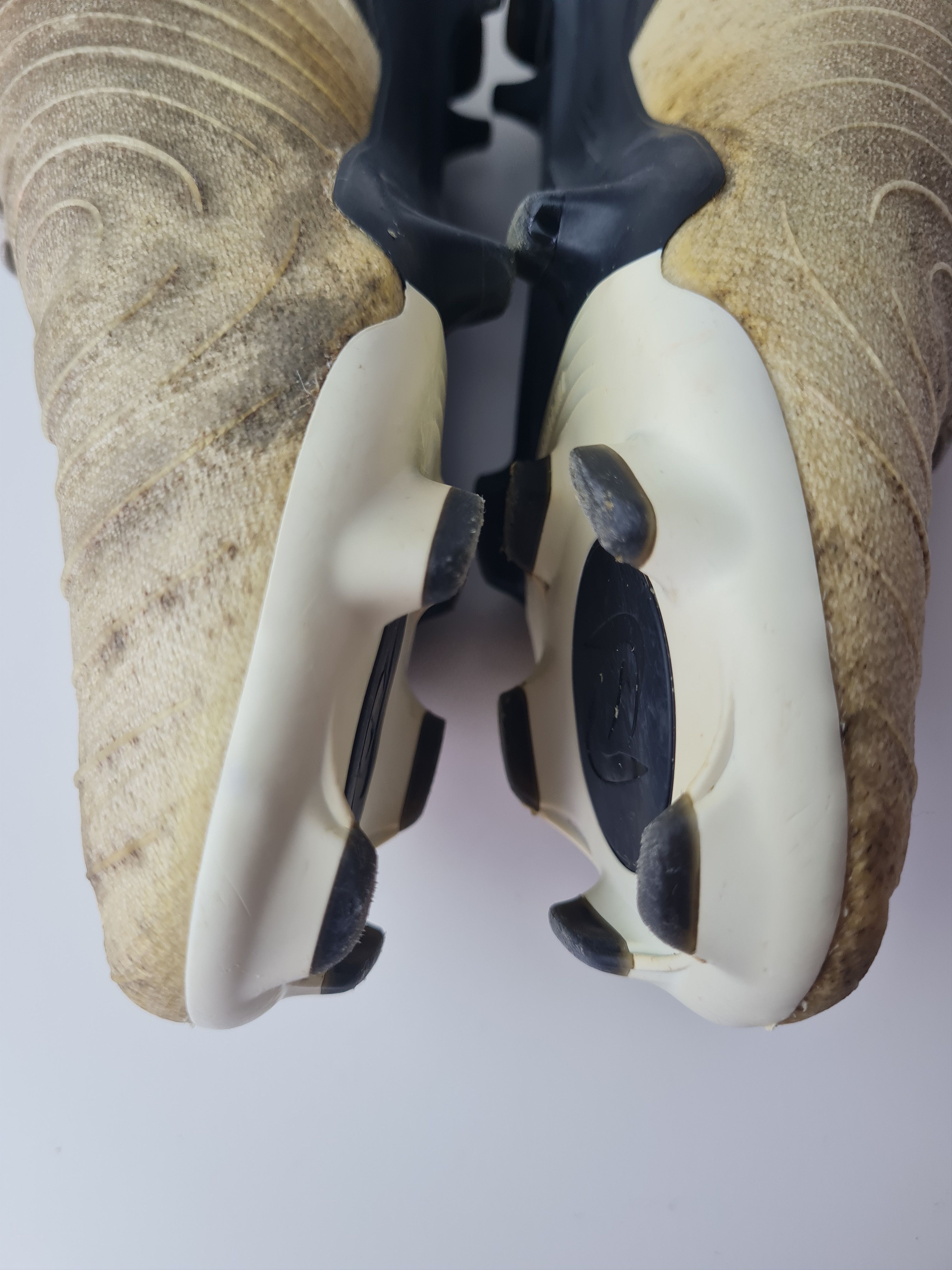 Nike Vintage Nike Phantom GX 2 Elite FG Mens Soccer Cleats White Size US 8.5 / EU 41-42 - 23 Thumbnail