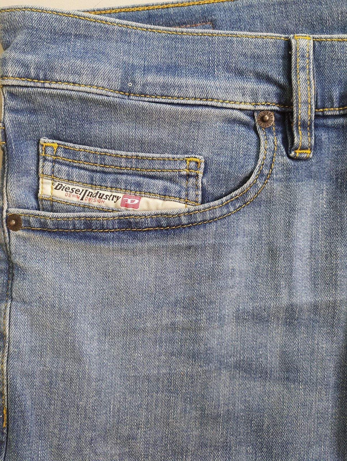 Diesel Diesel D-LUSTER L.32 MENS JEANS T/9961 Size US 33 - 4 Thumbnail