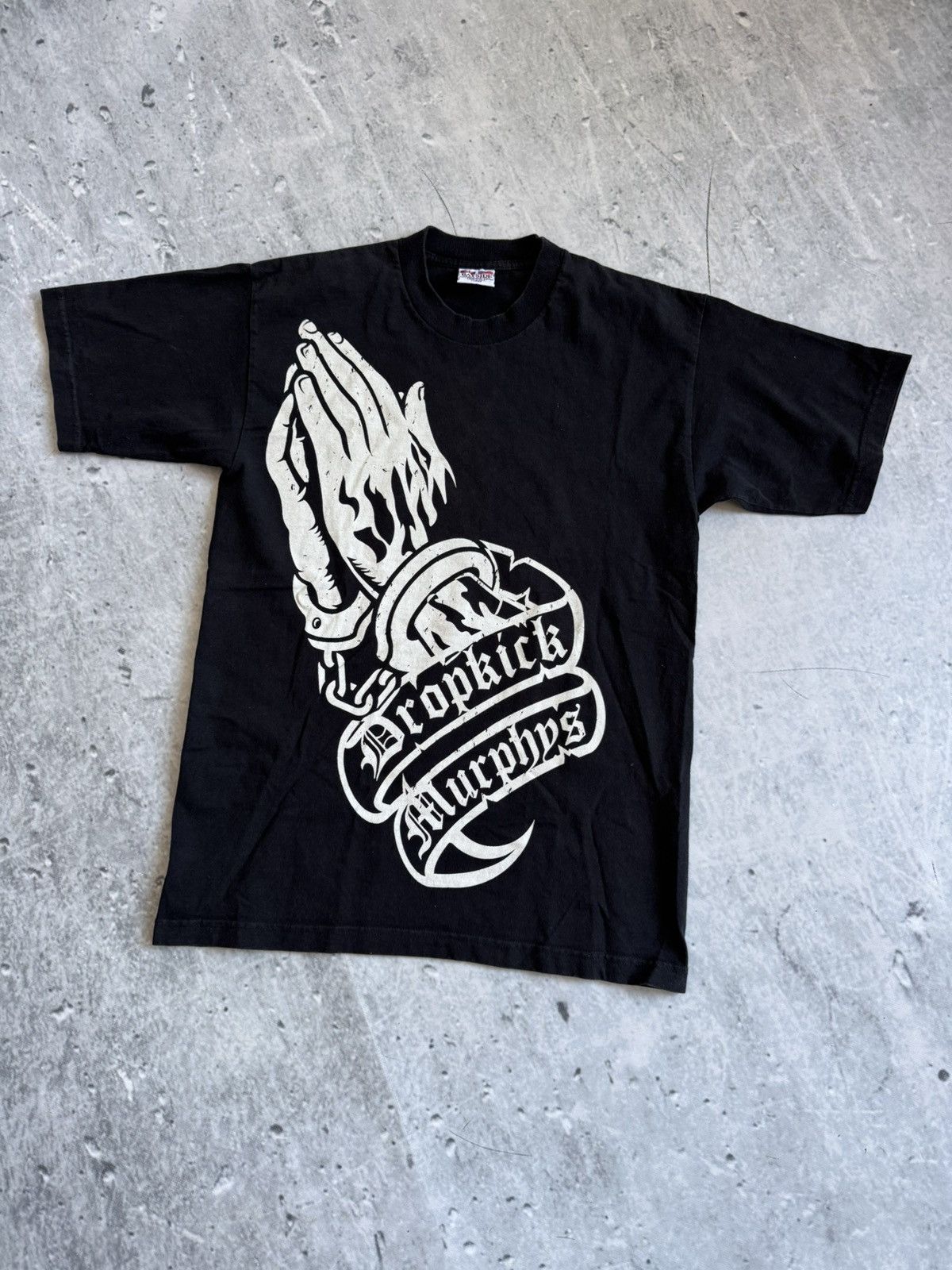 Vintage Vintage dropkick murphys big logo tee USA size L Size US L / EU 52-54 / 3 - 6 Thumbnail
