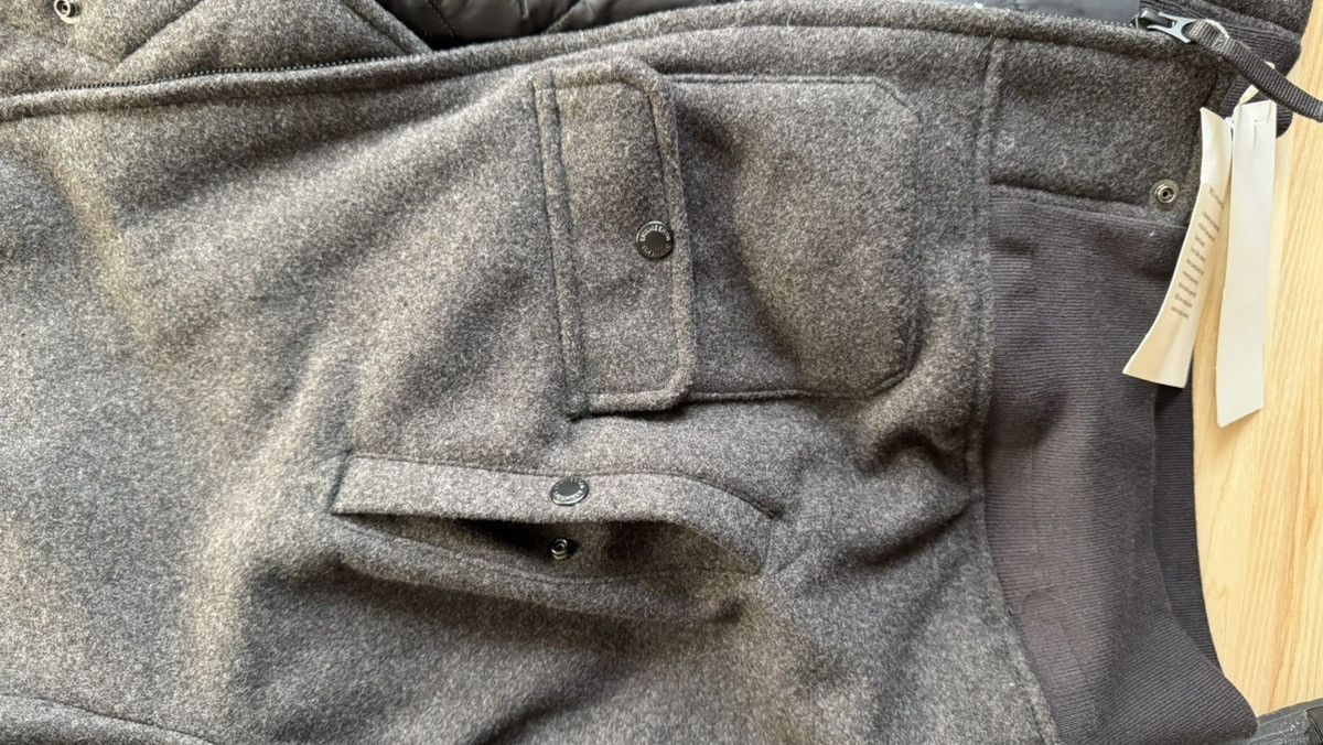 Uniqlo Uniqlo PUFFTECH Jacket Size US L / EU 52-54 / 3 - 7 Thumbnail