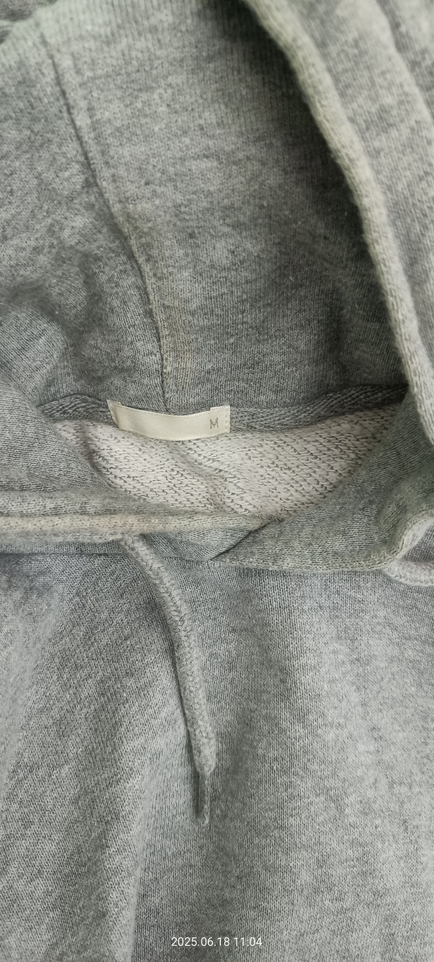 GU × Used Future Sweatshirts & Hoodies used nice Size US S / EU 44-46 / 1 - 5 Thumbnail