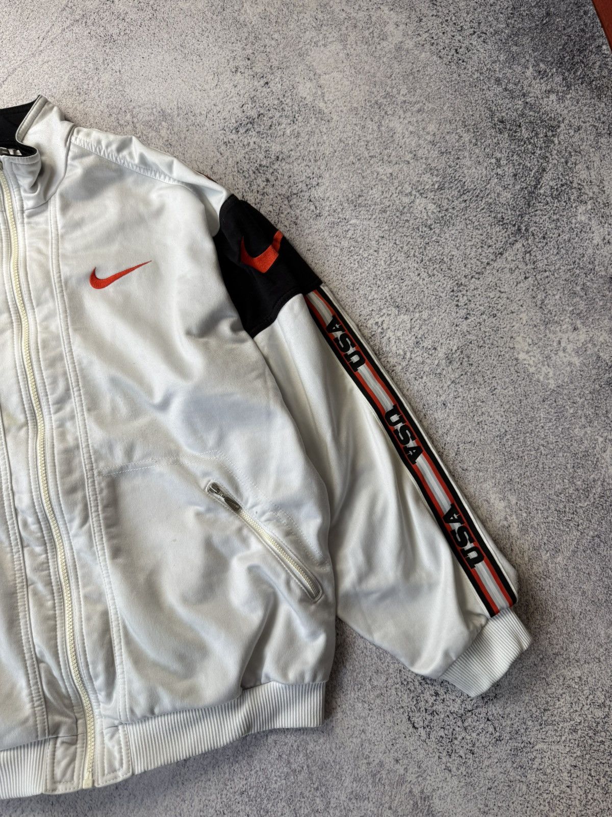 Nike Vintage Nike Zip Up Hoodie USA Big Swoosh Y2K Size US L / EU 52-54 / 3 - 10 Thumbnail