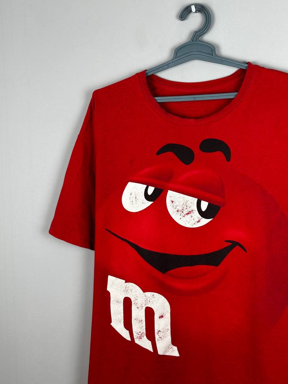 Vintage Vintage M&M's Big Face Print Red Tee Shirt Size US XL / EU 56 / 4 - 3 Thumbnail