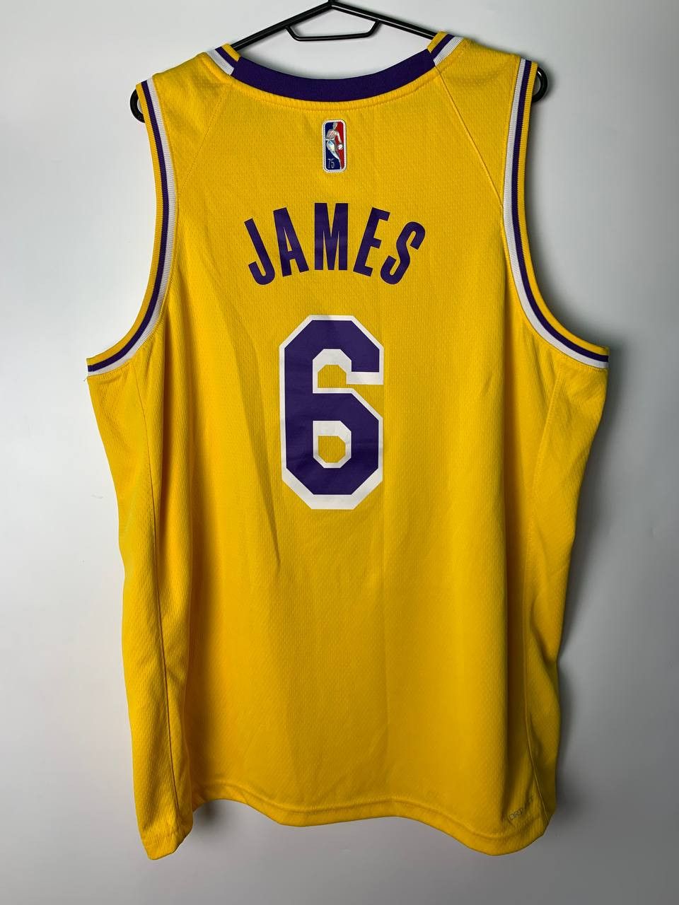 NBA × Nike NIKE LEBRON JAMES # 6 LAKERS ICON NBA 75 SWINGMAN JERSEY Size US XL / EU 56 / 4 - 2 Thumbnail