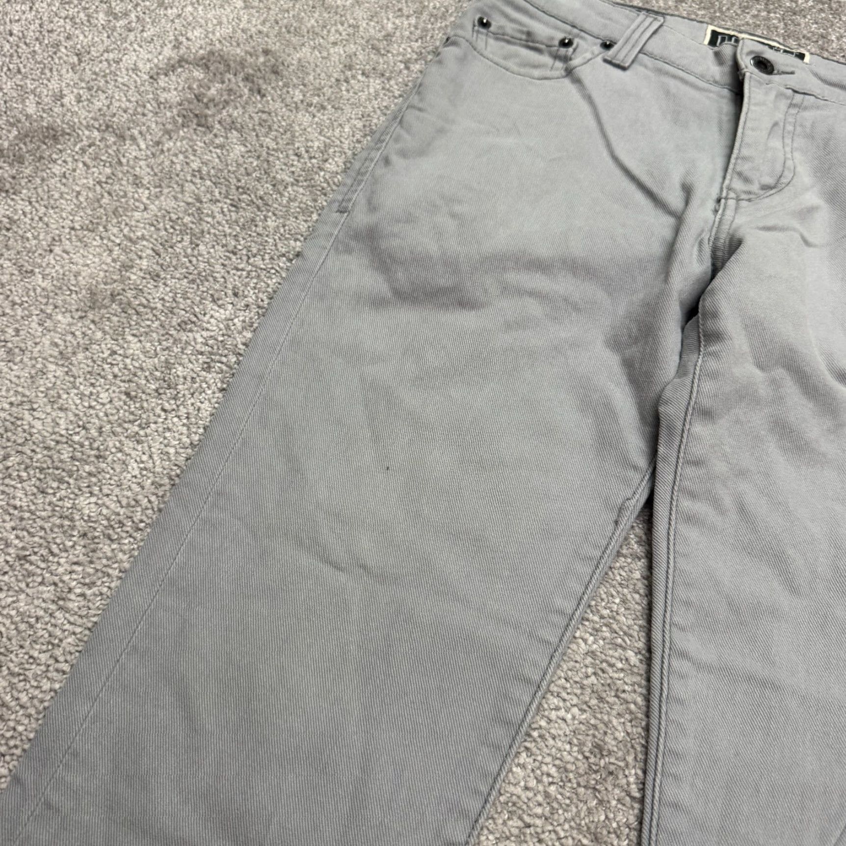 Levi's Levi's 510 Women's Skinny Denim Jeans Crop Mid Rise Gray 29x24 Casual Streetwear Size 29" - 4 Thumbnail