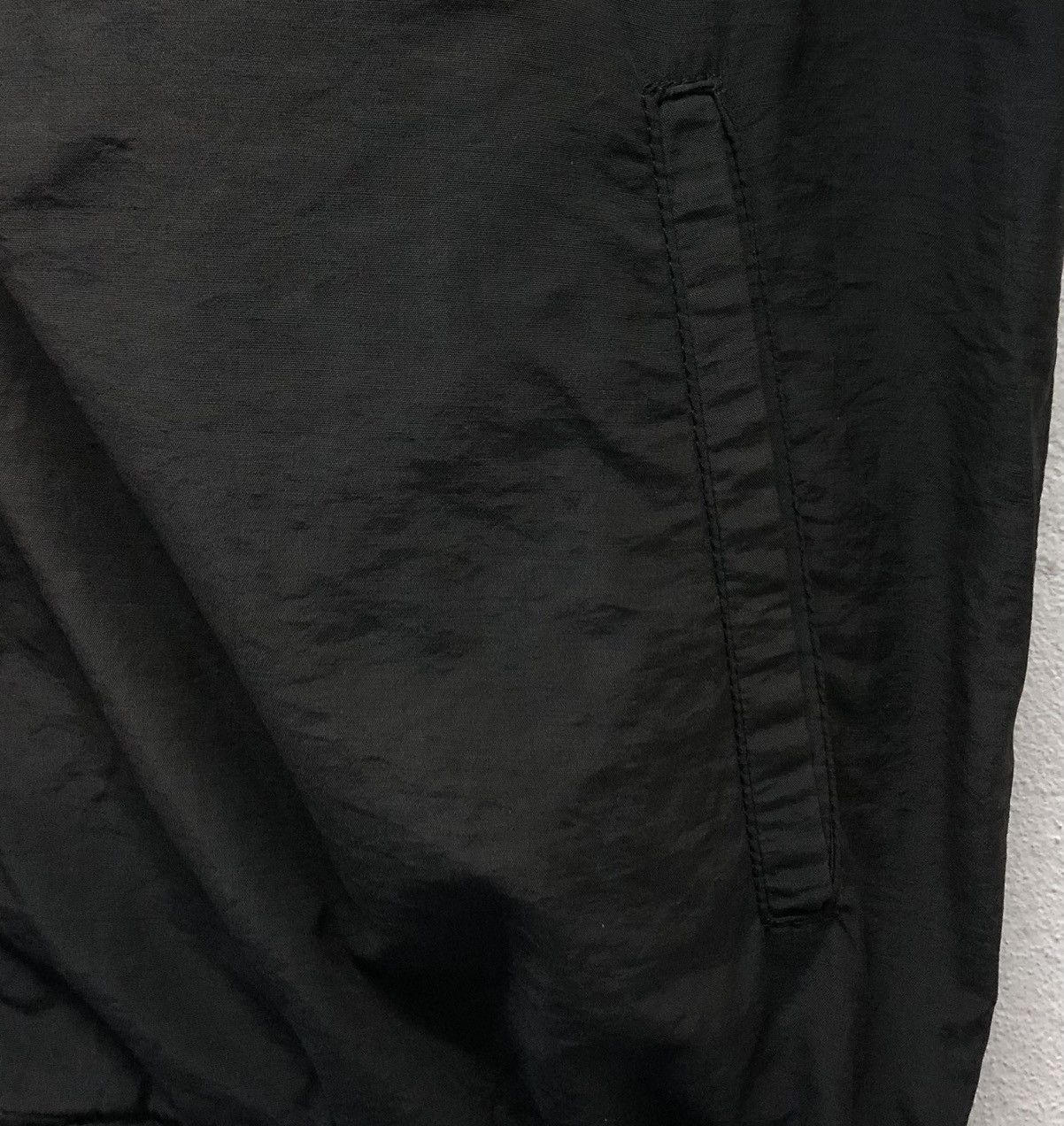 Adidas Vintage Adidas Descente The Brand With The 3 Stripes Jacket Size US L / EU 52-54 / 3 - 7 Thumbnail