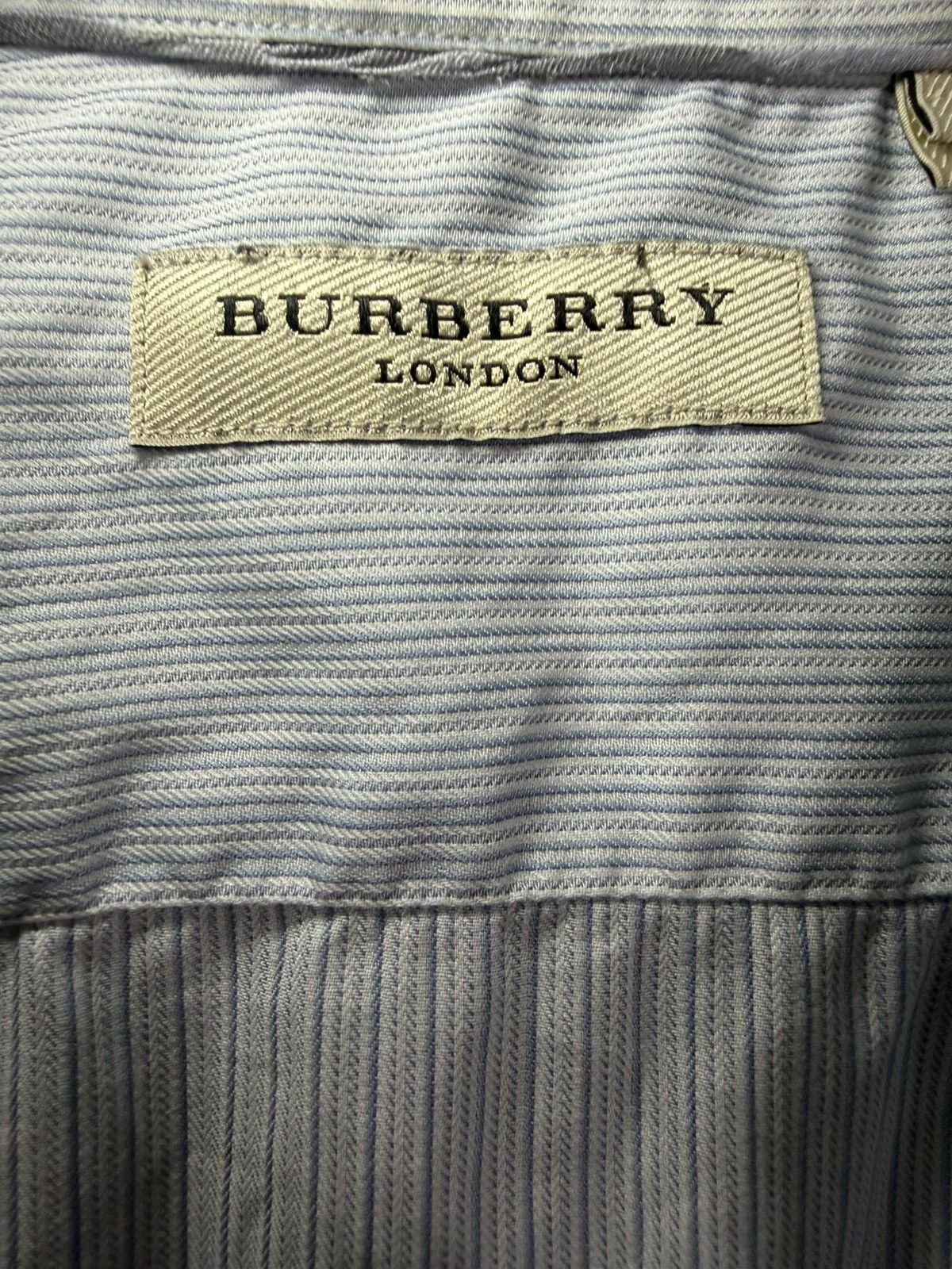 Burberry Burberry Striped Oxford Button Down Dress Shirt Size 16 1/2 Size US L / EU 52-54 / 3 - 6 Thumbnail