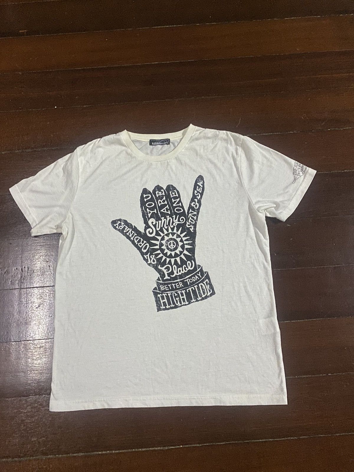 Beams Plus × Japanese Brand Rare Beams heart sunny place peaceful japanes brand Tee Size US M / EU 48-50 / 2 - 5 Thumbnail