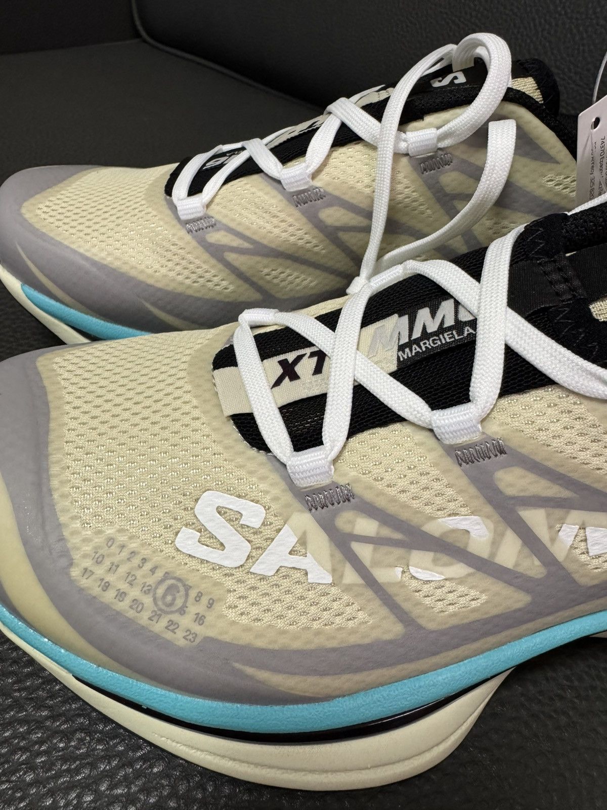 Salomon NIB XT-MM6 Retro Hiking Sneakers Unisex - Beige/Blue US M 5 Size US 5 / EU 37 - 6 Thumbnail