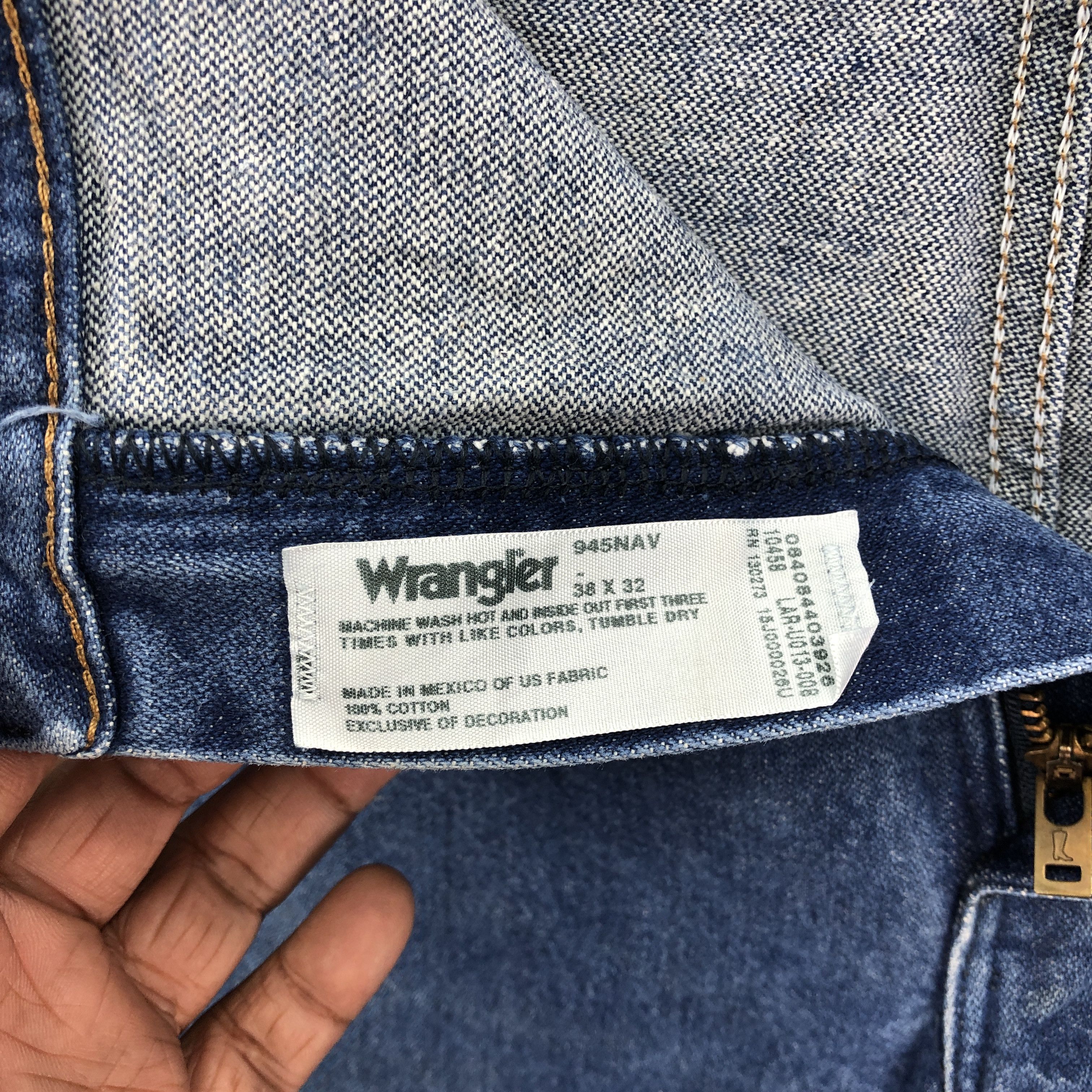 Wrangler Vintage 70s Wrangler Flare Light Wash Distressed Jeans Size US 36 / EU 52 - 9 Thumbnail
