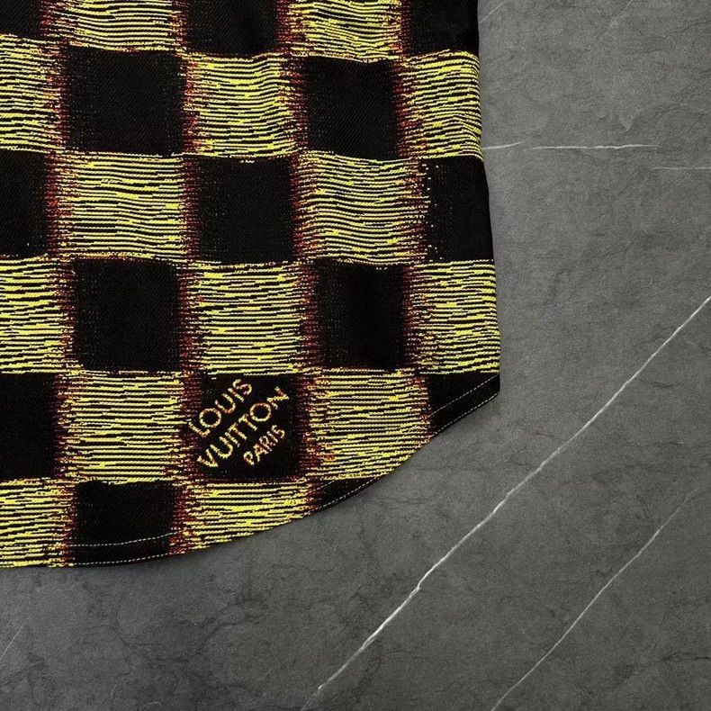 Louis Vuitton Louis Vuitton Black Yellow Checkerboard Short Sleeve Shirt- Size US XS / EU 42 / 0 - 2 Thumbnail