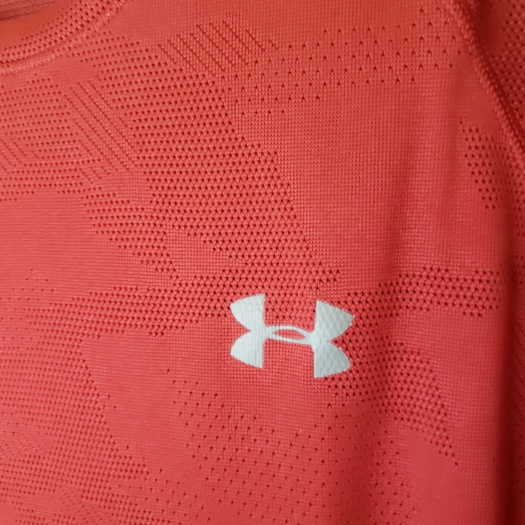Under Armour Under Armour Heat Gear Loose Fit Anti-Odor Perforated Shirt Mens L Red New Size US L / EU 52-54 / 3 - 5 Thumbnail