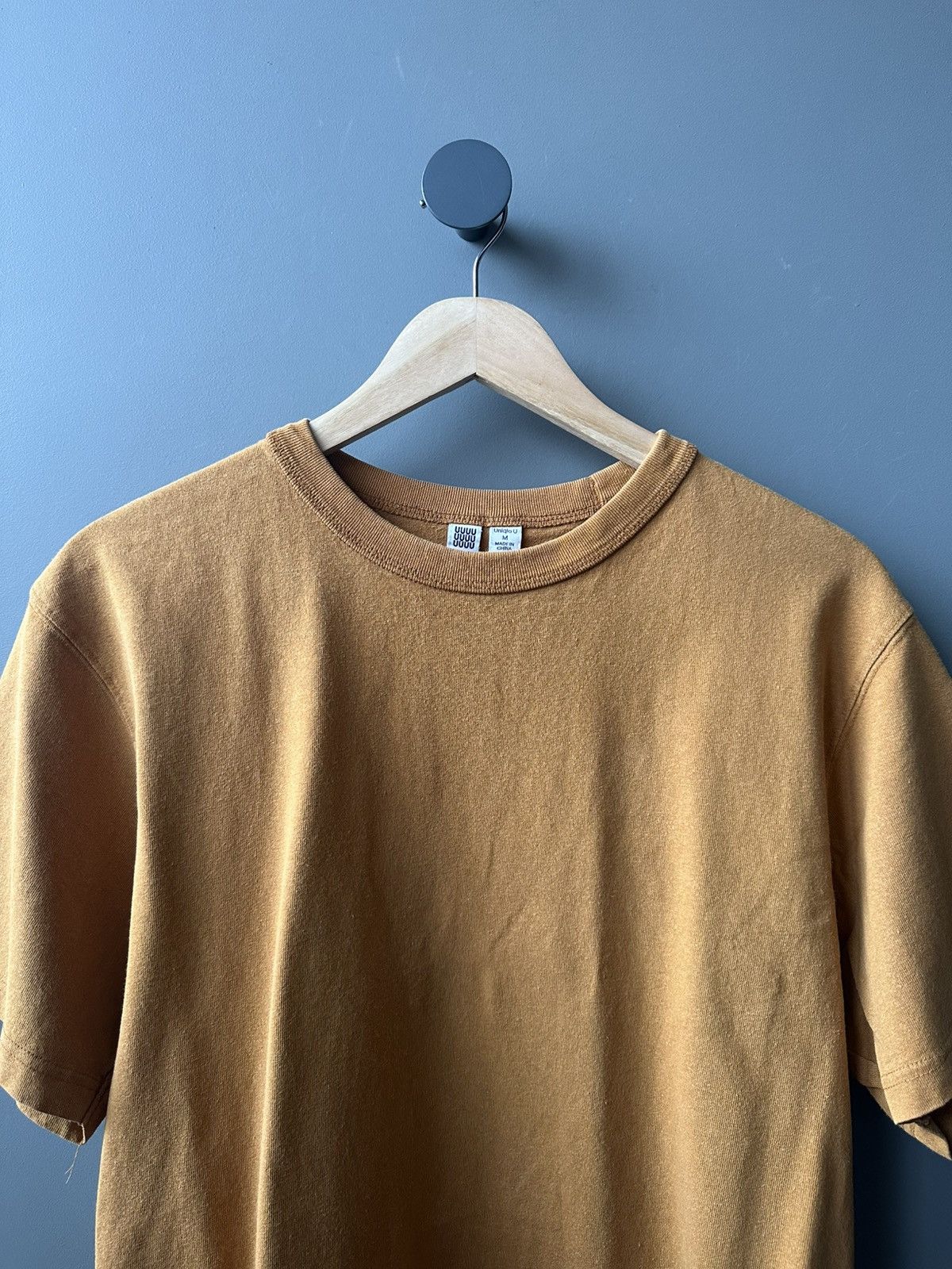 Uniqlo Uniqlo U Christophe Lemaire Beige Basic Tee T-shirt Size US M / EU 48-50 / 2 - 2 Thumbnail