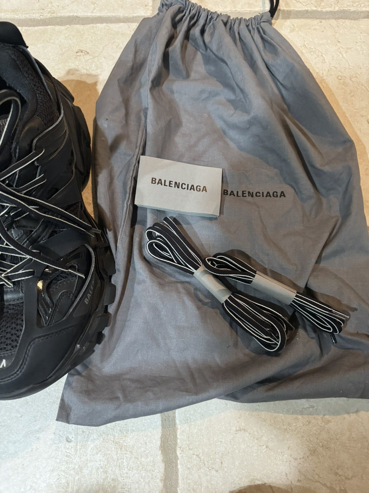Balenciaga track 1 - personals not selling