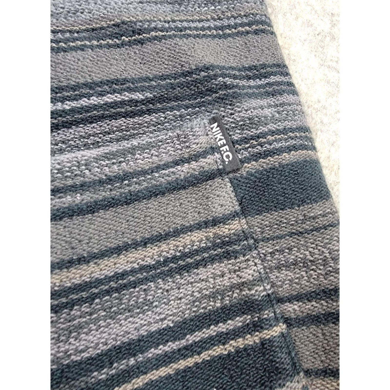 Nike Nike Shorts Mens Small Black Gray Stripe Knit Button Fly Athletic Logo Size US 29 - 5 Thumbnail