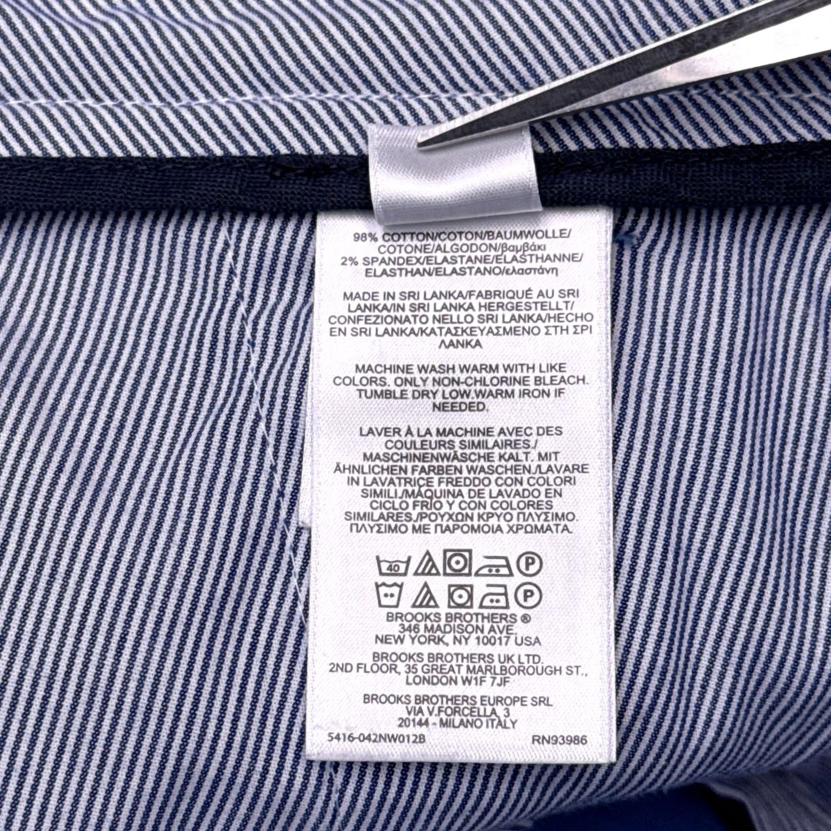 Brooks Brothers Brooks Brothers Chino Shorts Mens 40 Blue Mid Rise Stretch Twill 40 Regular Sl at Front Pocket Womens/Mens Size US 40 / EU 56 - 5 Thumbnail