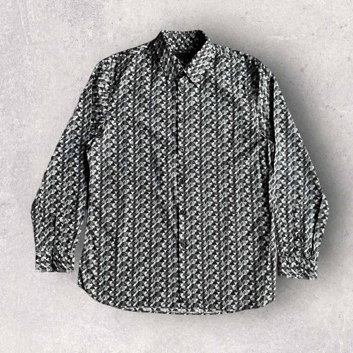 Prada Fall 2017 Geometric Print Shirt Size US M / EU 48-50 / 2 - 2 Thumbnail