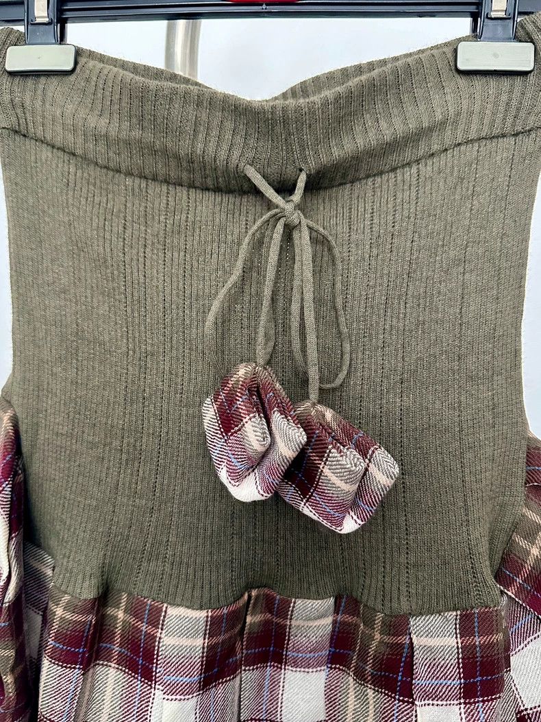Vivienne Westwood Vivienne Westwood size2 The witch wore a two-piece crop top Size 26" / US 2 / IT 38 - 7 Thumbnail