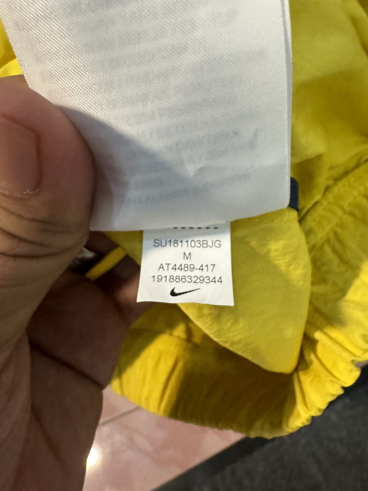 Nike Nike jacket big swoosh Size US M / EU 48-50 / 2 - 5 Thumbnail