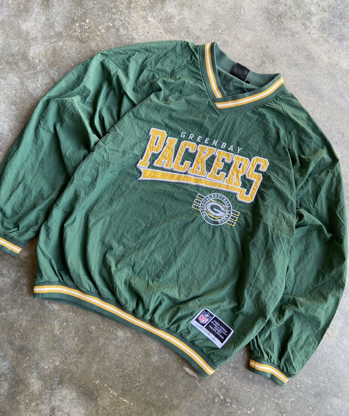NFL VINTAGE Y2K GREENBAY PACKERS PULLOVER Size US M / EU 48-50 / 2 - 6 Thumbnail