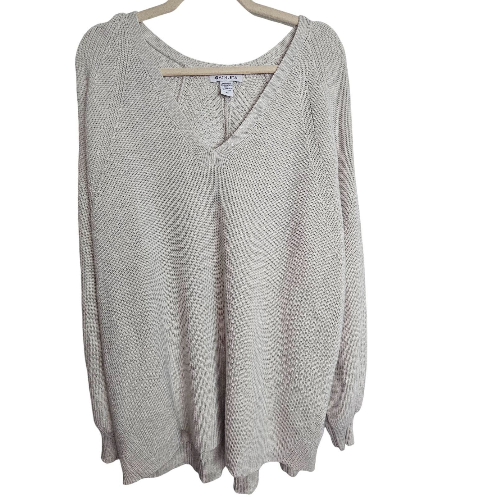 Athleta ATHLETA Womens Merino Wool Hanover Refined V-Neck Sweater 3X Size 3XL / US 20-22 - 1 Thumbnail