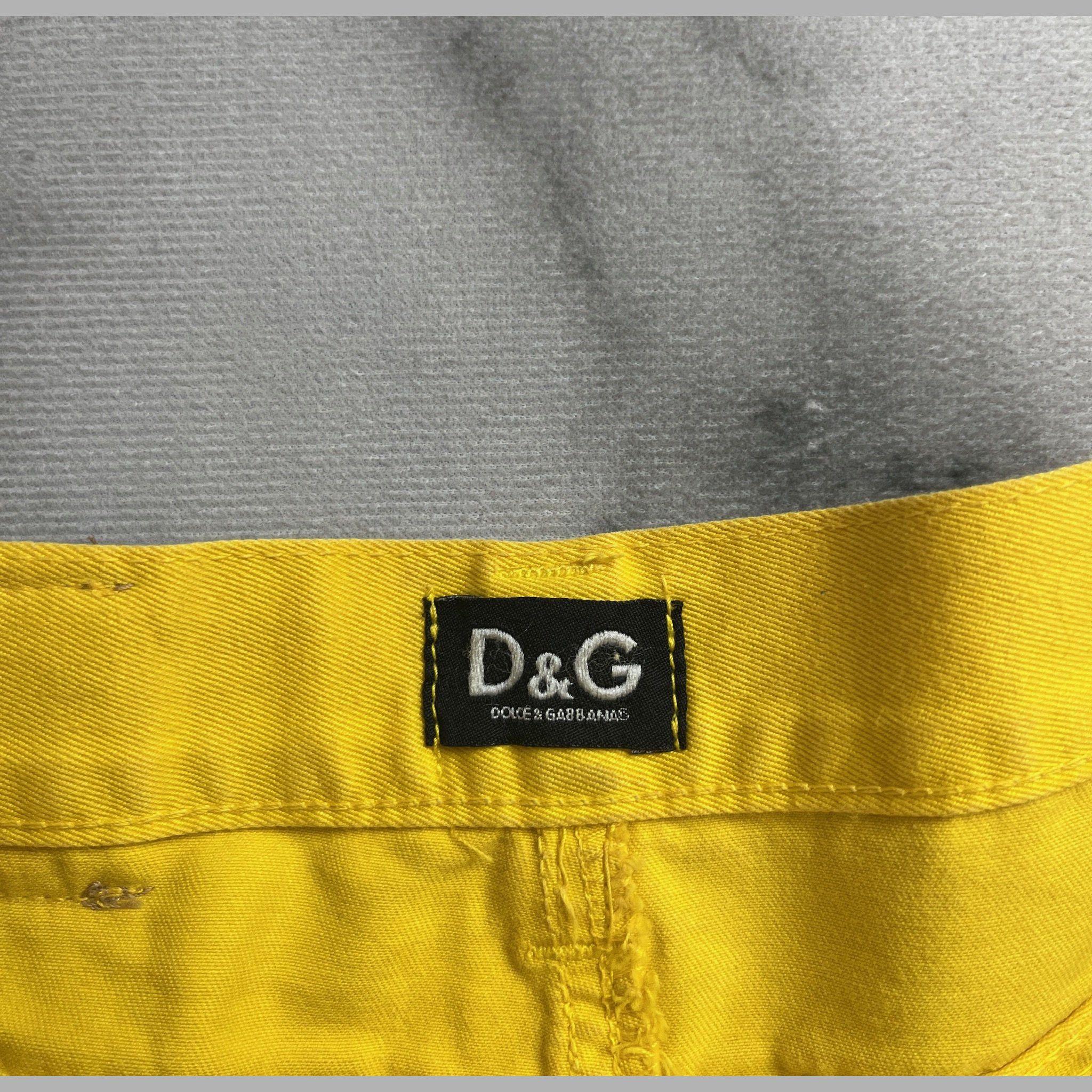 Dolce & Gabbana Shorts D&G – 42 IT Size 28" / US 6 / IT 42 - 4 Thumbnail