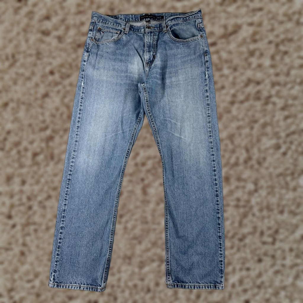 Tommy Hilfiger Tommy Hilfiger Jeans Men 36 Blue Denim Straight Leg Classic Fit 5-Pocket 30 Inseam Regular Size Type Jeans Mens Blue 90s? Size US 36 / EU 52 - 1 Thumbnail