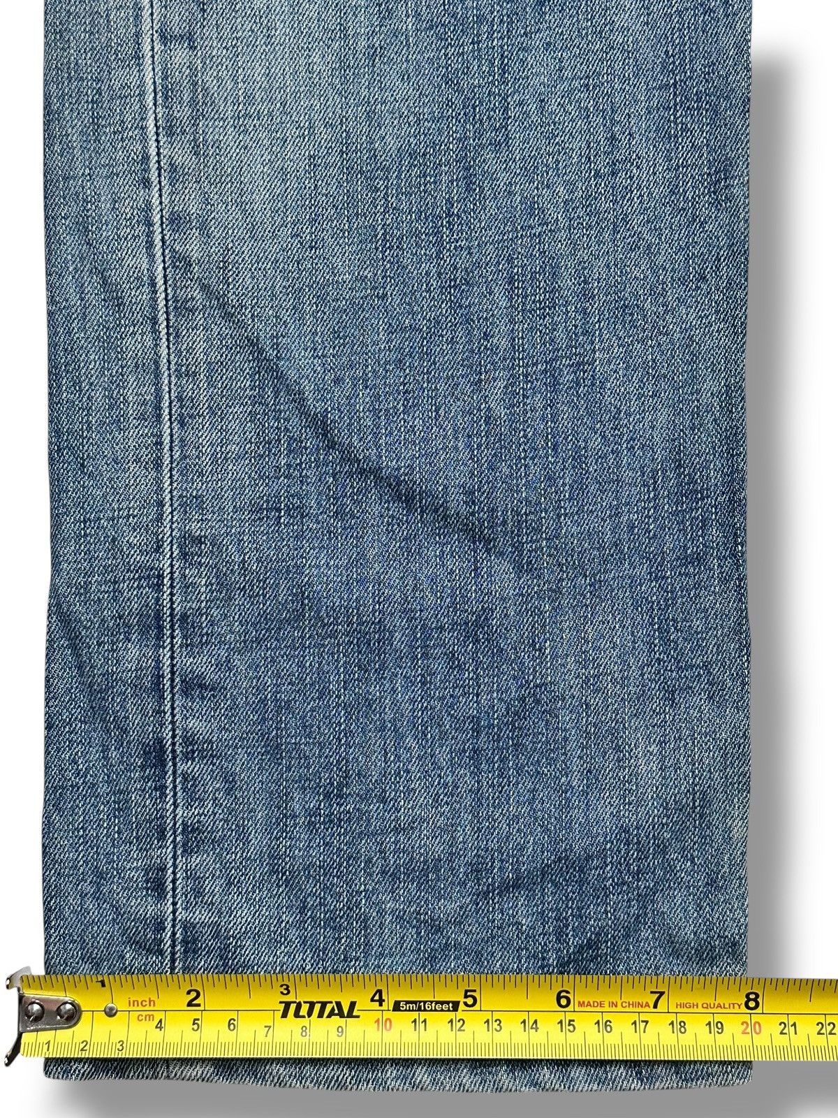 Uniqlo Uniqlo Vintage Distressed Straight Loose Style With Faded Size US 32 / EU 48 - 14 Thumbnail