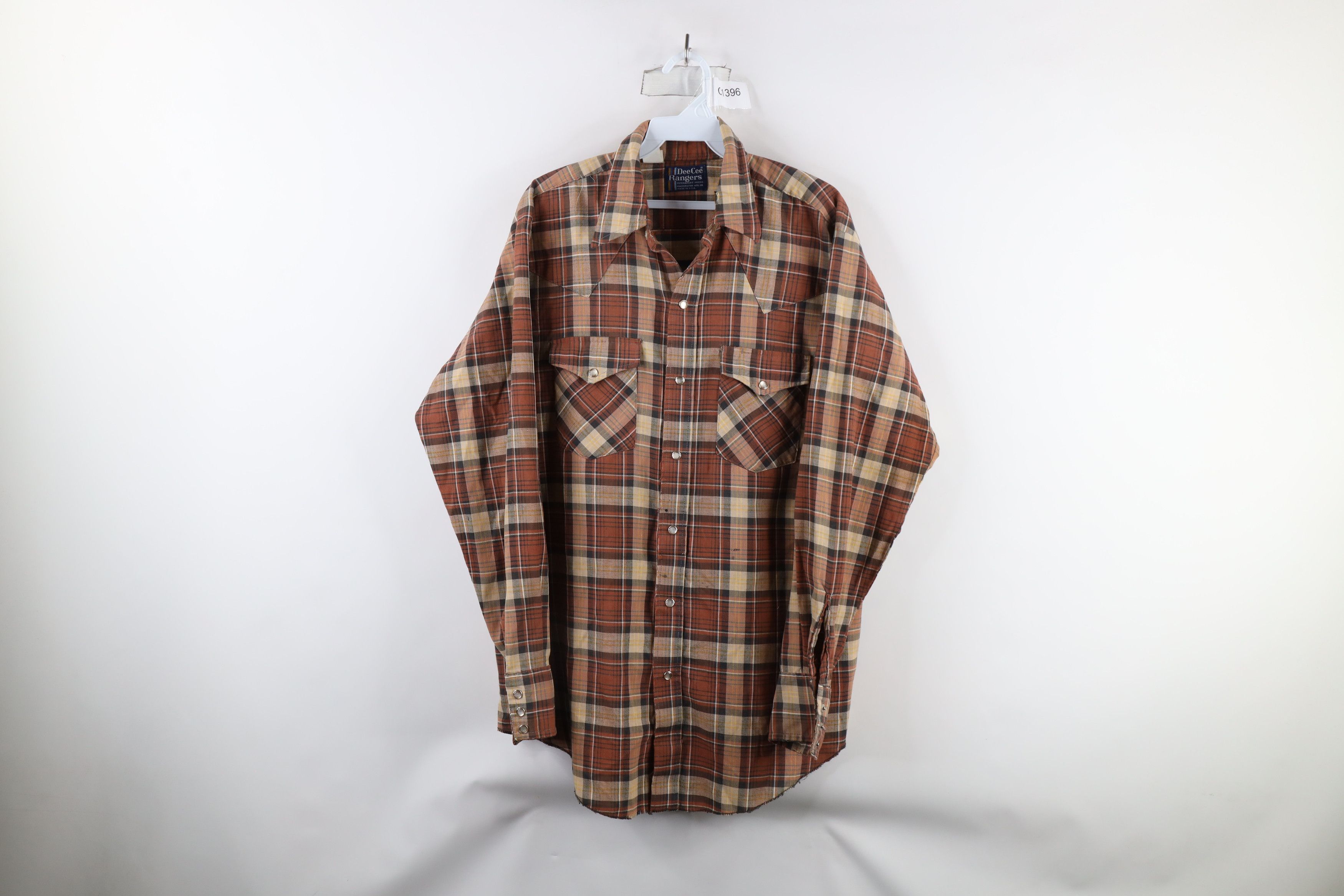 Vintage Vintage 70s Streetwear Western Rodeo Snap Button Shirt USA Size US L / EU 52-54 / 3 - 1 Thumbnail