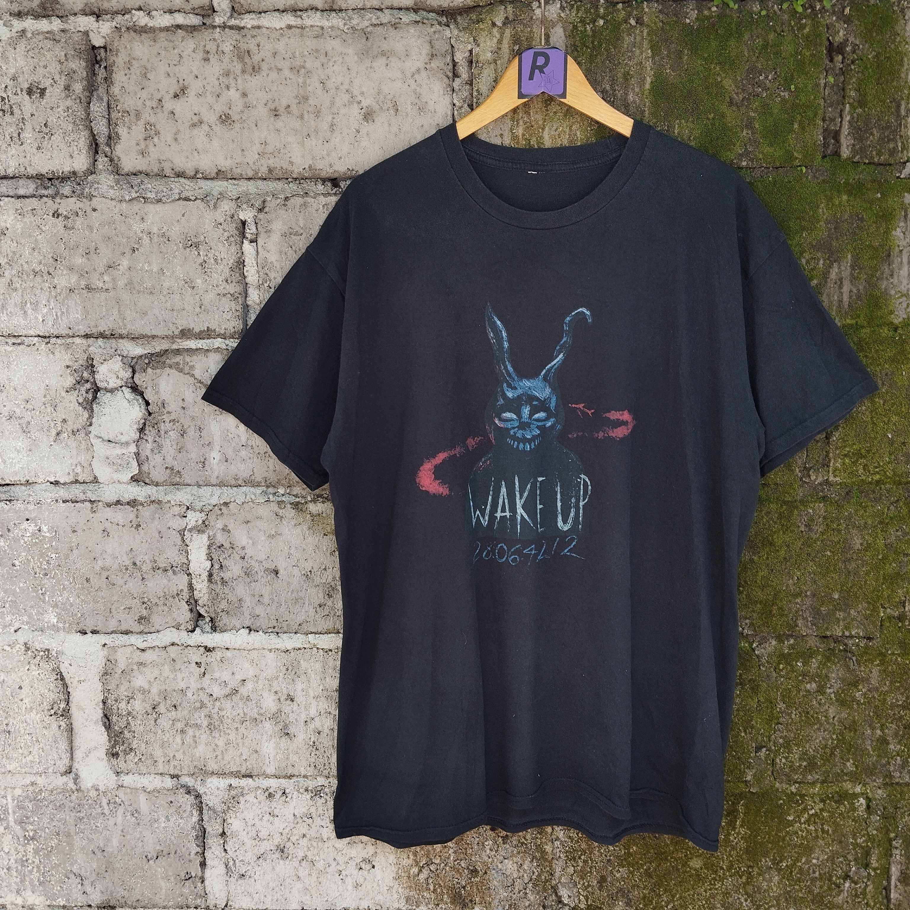 Vintage Donnie Darko Y2K movie tee Size US XL / EU 56 / 4 - 1 Thumbnail