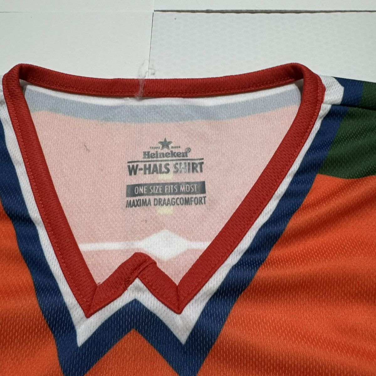 Heineken Heineken Koningvoor Een Dag 2016 Netherlands Football W-Hals Size US L / EU 52-54 / 3 - 7 Thumbnail