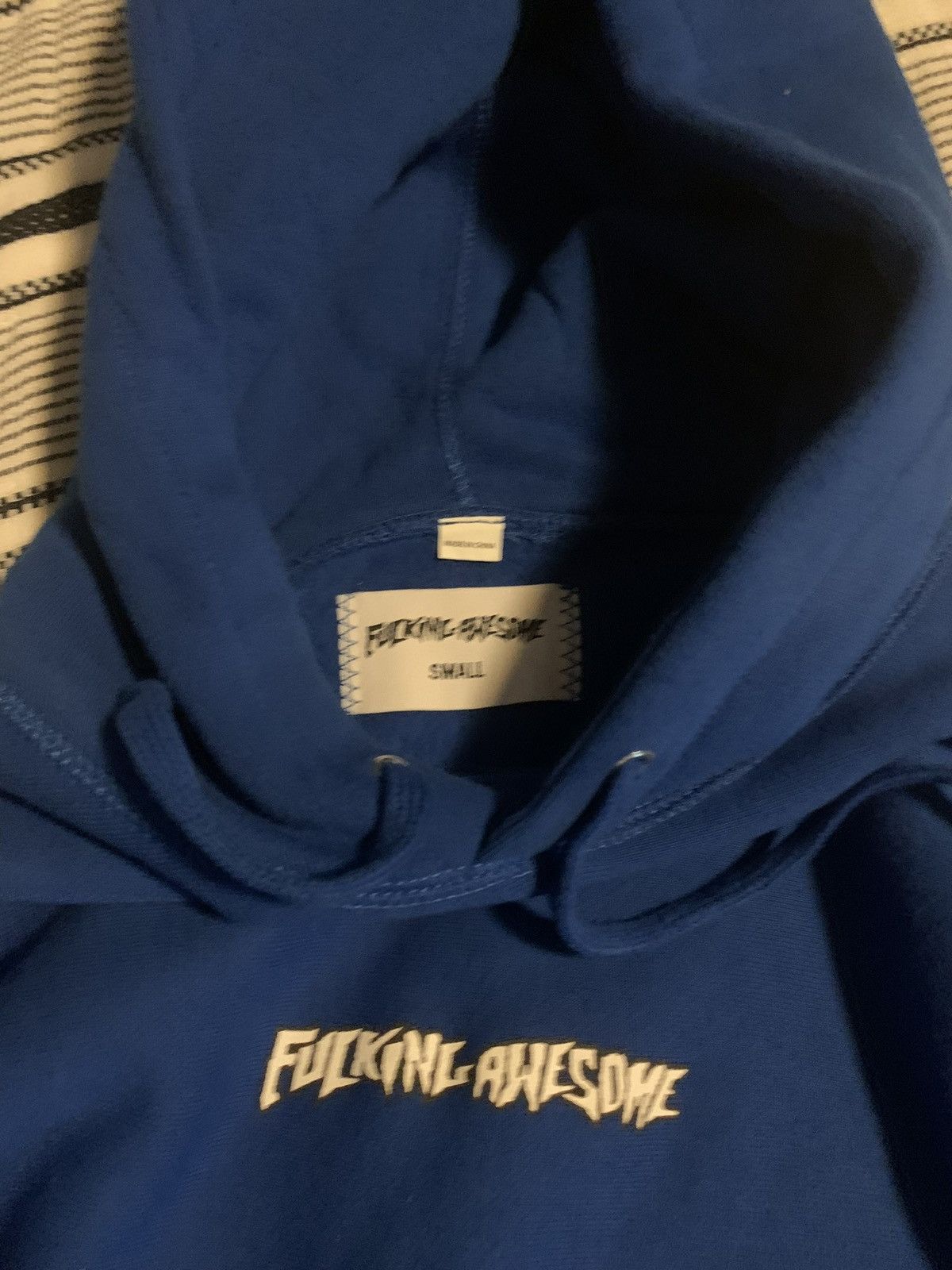 Fucking Awesome blue small logo Fucking Awesome hoodie never worn Size US S / EU 44-46 / 1 - 3 Thumbnail