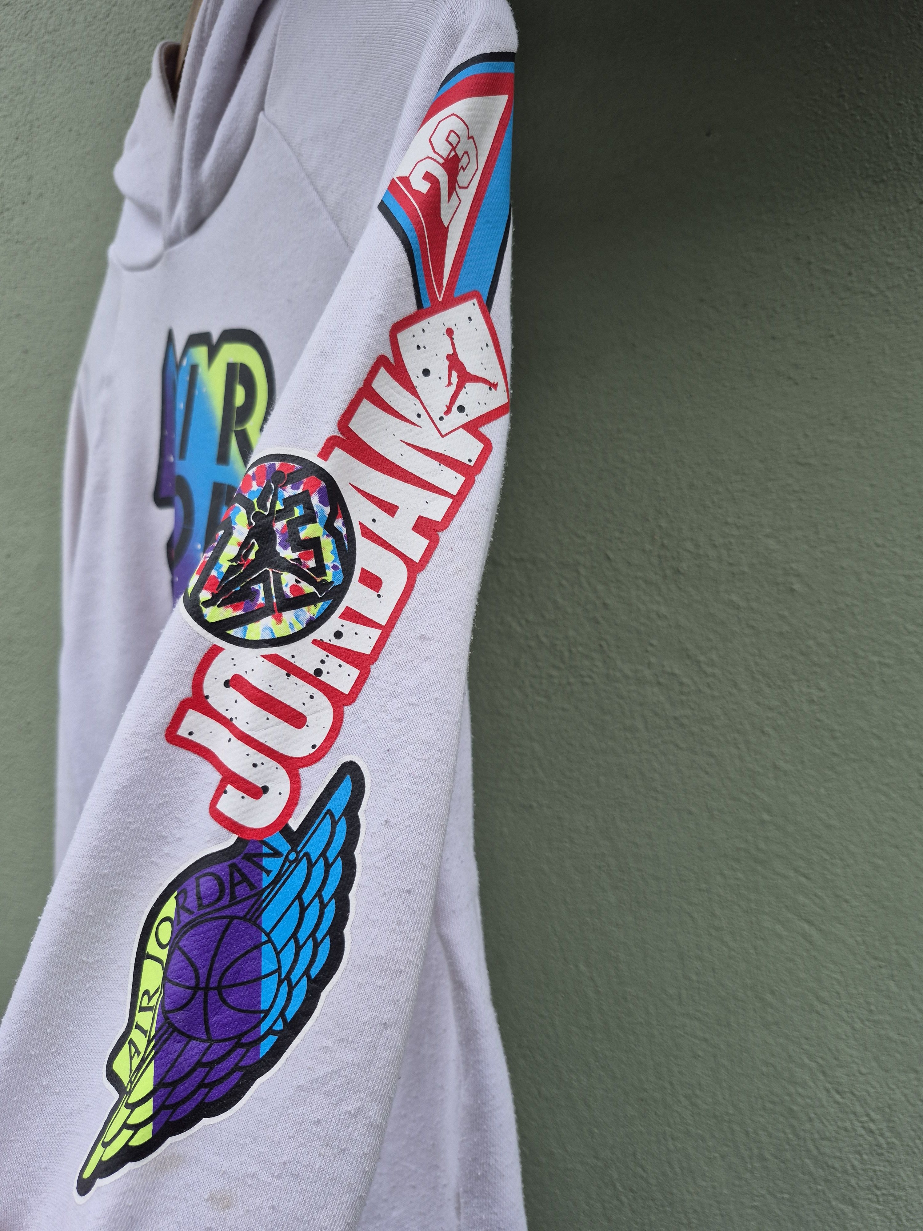 Nike 🔥 Air Jordan Hoodie Sweater Sweatshirt Kids Youth Size US XXS / EU 40 - 5 Thumbnail