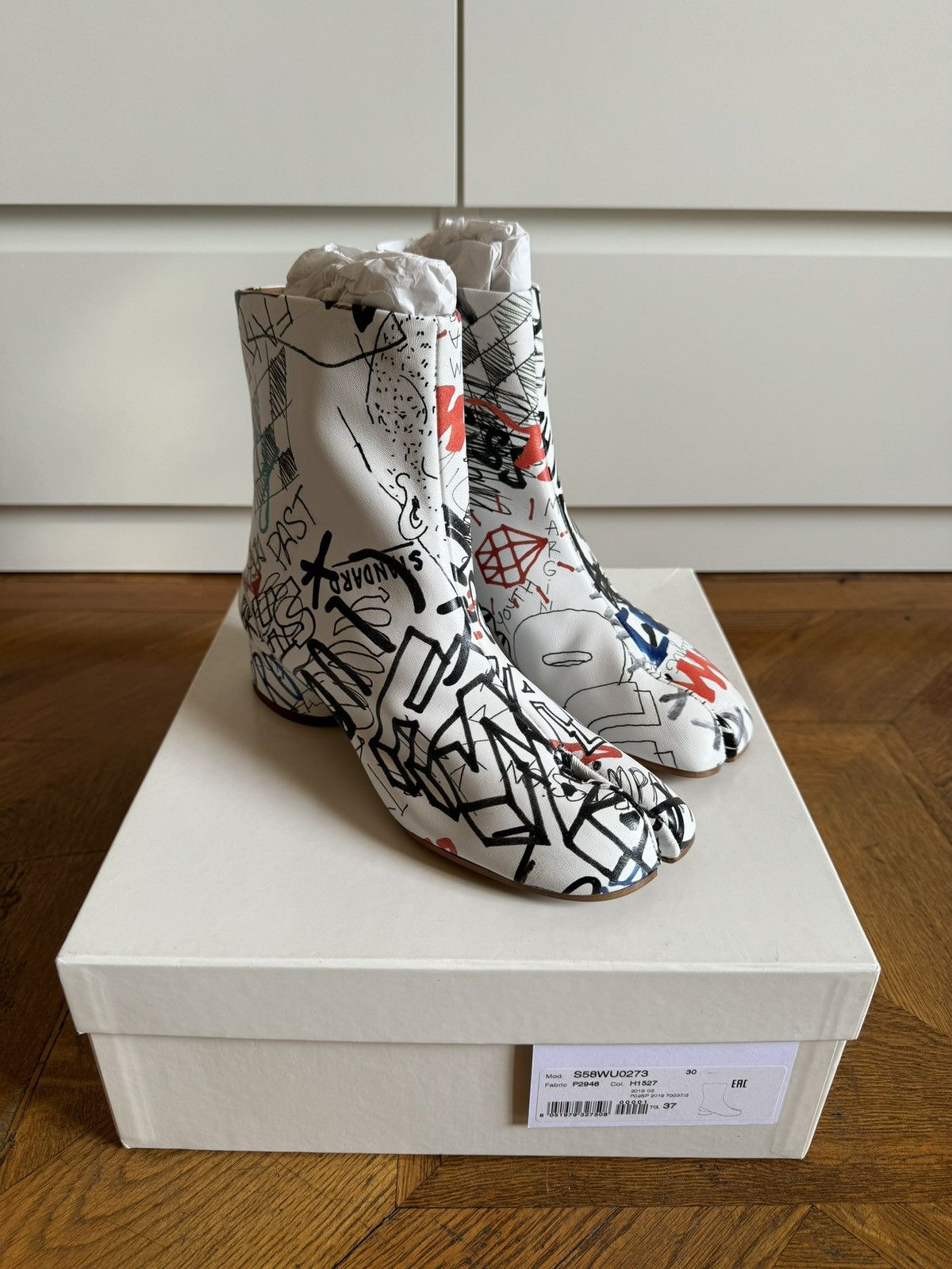 Maison Margiela Maison Margiela Tabi Ankle Boots - Graffiti / White 37 Size US 7 / IT 37 - 3 Thumbnail