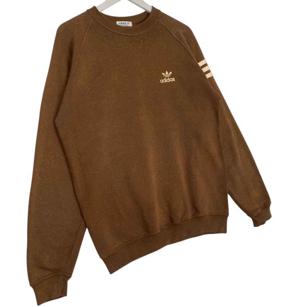 Other Vintage Adidas Small Embroidered Logo Crewneck Sweatshirt Size US M / EU 48-50 / 2 - 3 Thumbnail