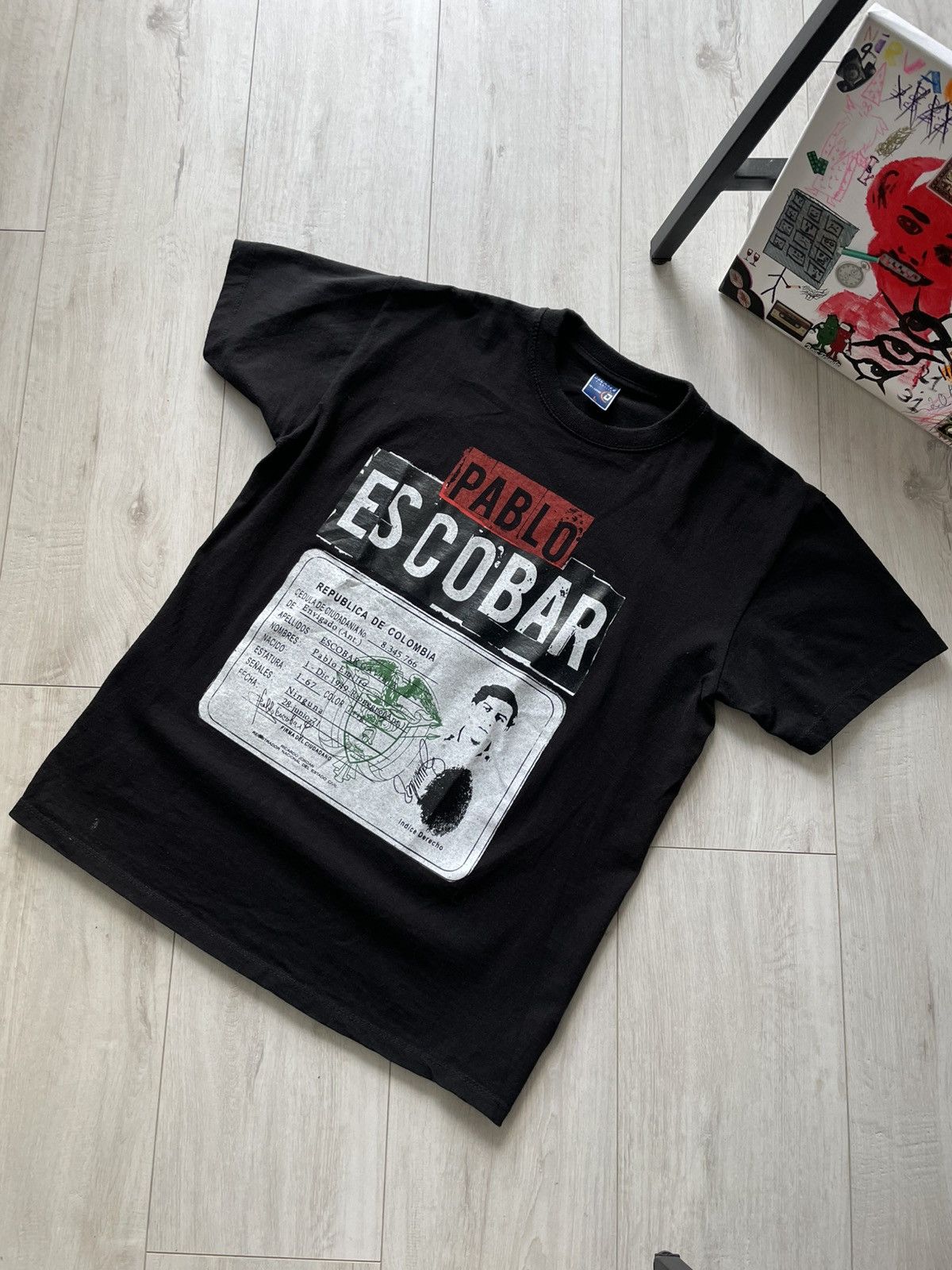 Vintage Vintage Pablo Escobar 90’s Narco T-Shirt Printed Logo RARE Size US L / EU 52-54 / 3 - 2 Thumbnail