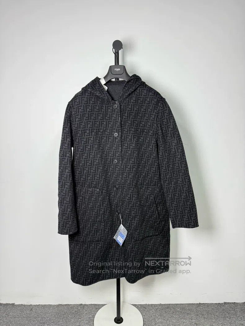 Fendi Fendi All-over print long coat Size US L / EU 52-54 / 3 - 1 Thumbnail