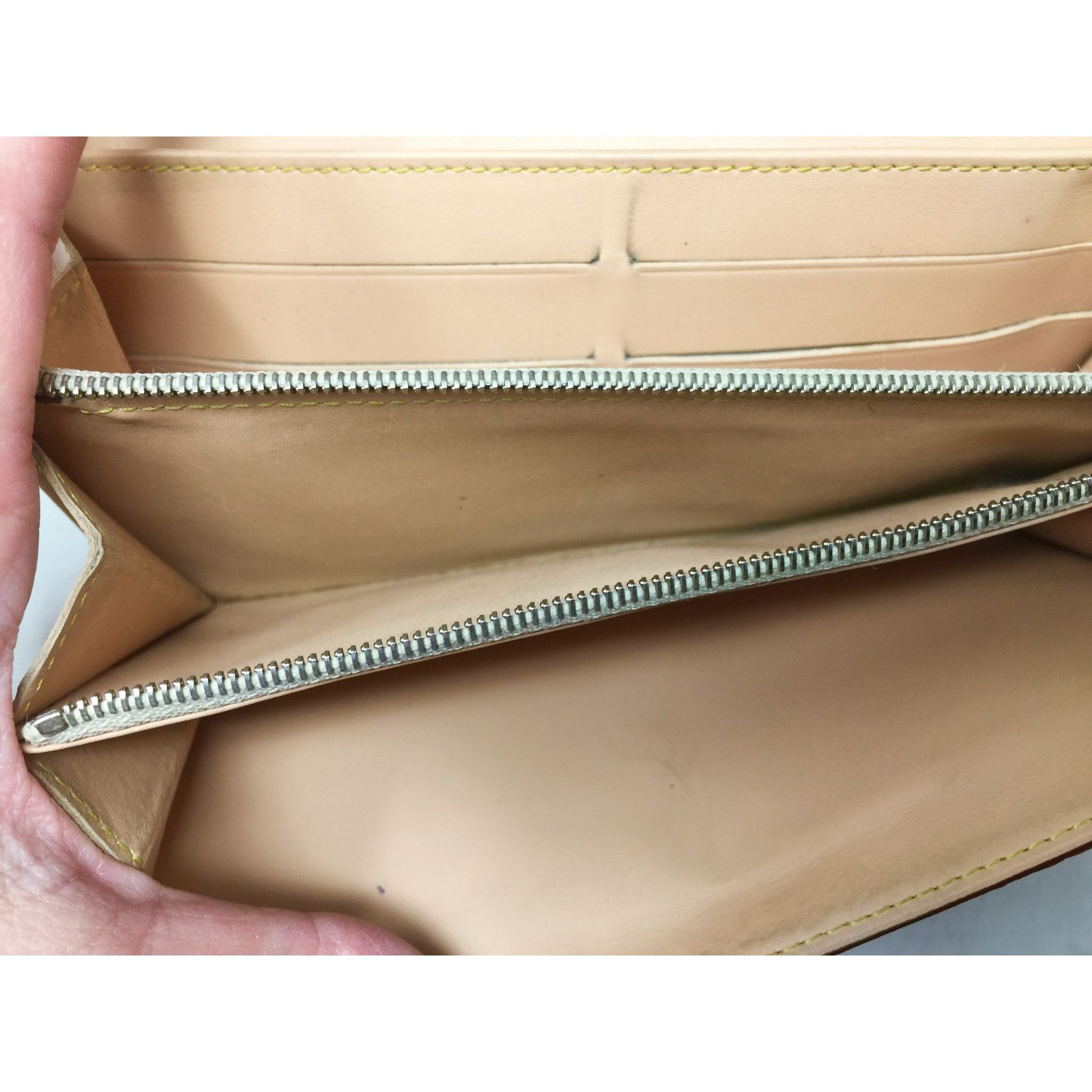 Louis Vuitton Louis Vuitton White Multicolor Takashi Murakami Long Wallet Size ONE SIZE - 15 Thumbnail