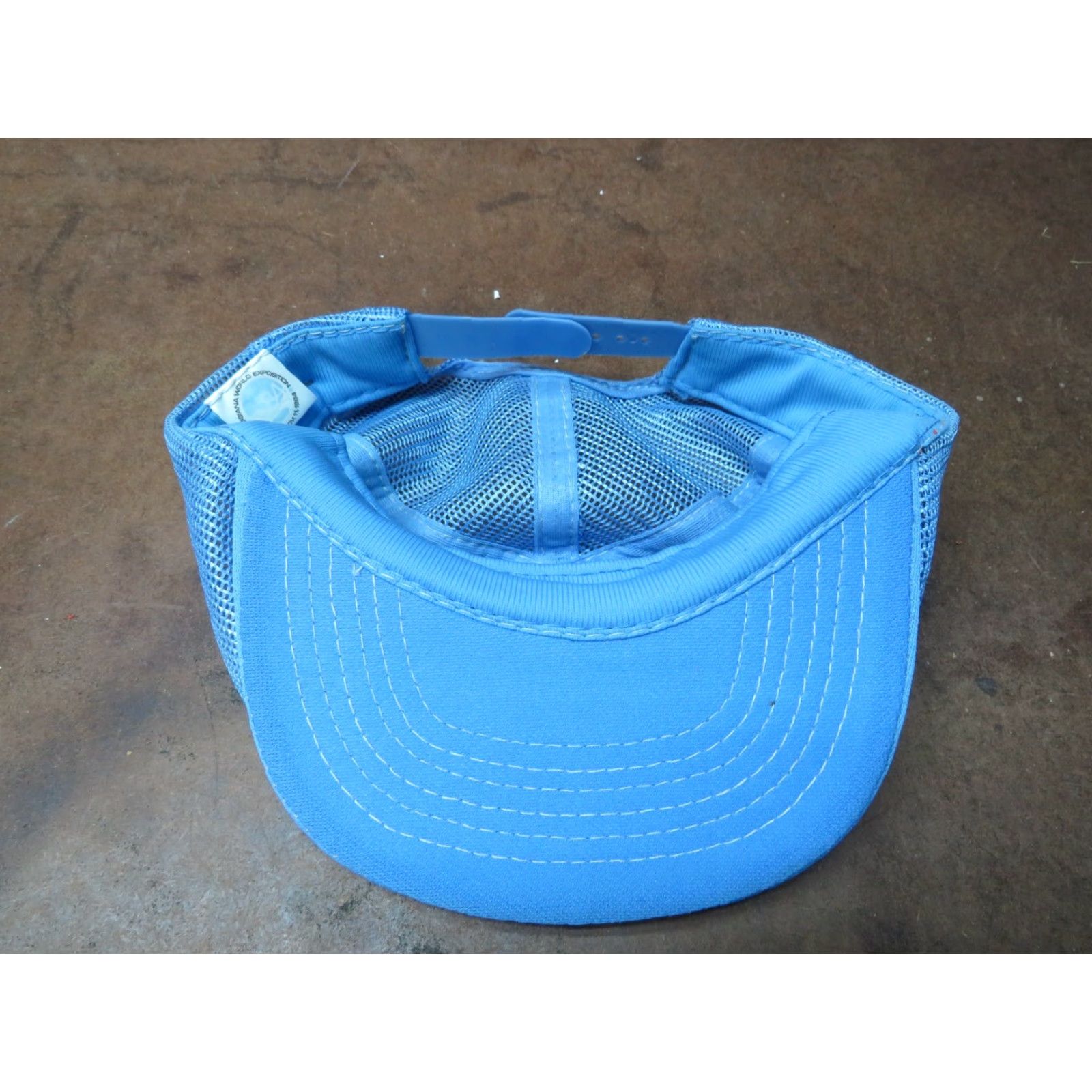 Vintage VINTAGE Louisiana World Exposition 84 1984 blue snapback hat trucker cap Hats Cap Adult Large Blue advertising 1980s Mens Size ONE SIZE - 7 Thumbnail