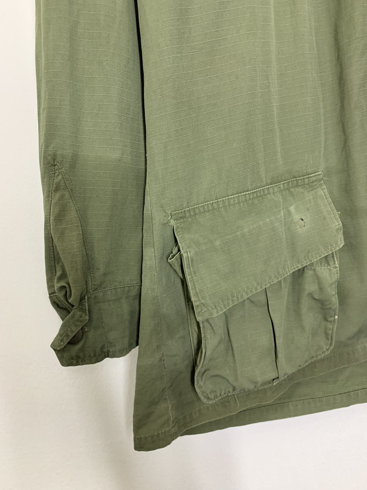 Avirex Vintage US Army Tropical Combat Vietnam War Jacket Size US L / EU 52-54 / 3 - 4 Thumbnail