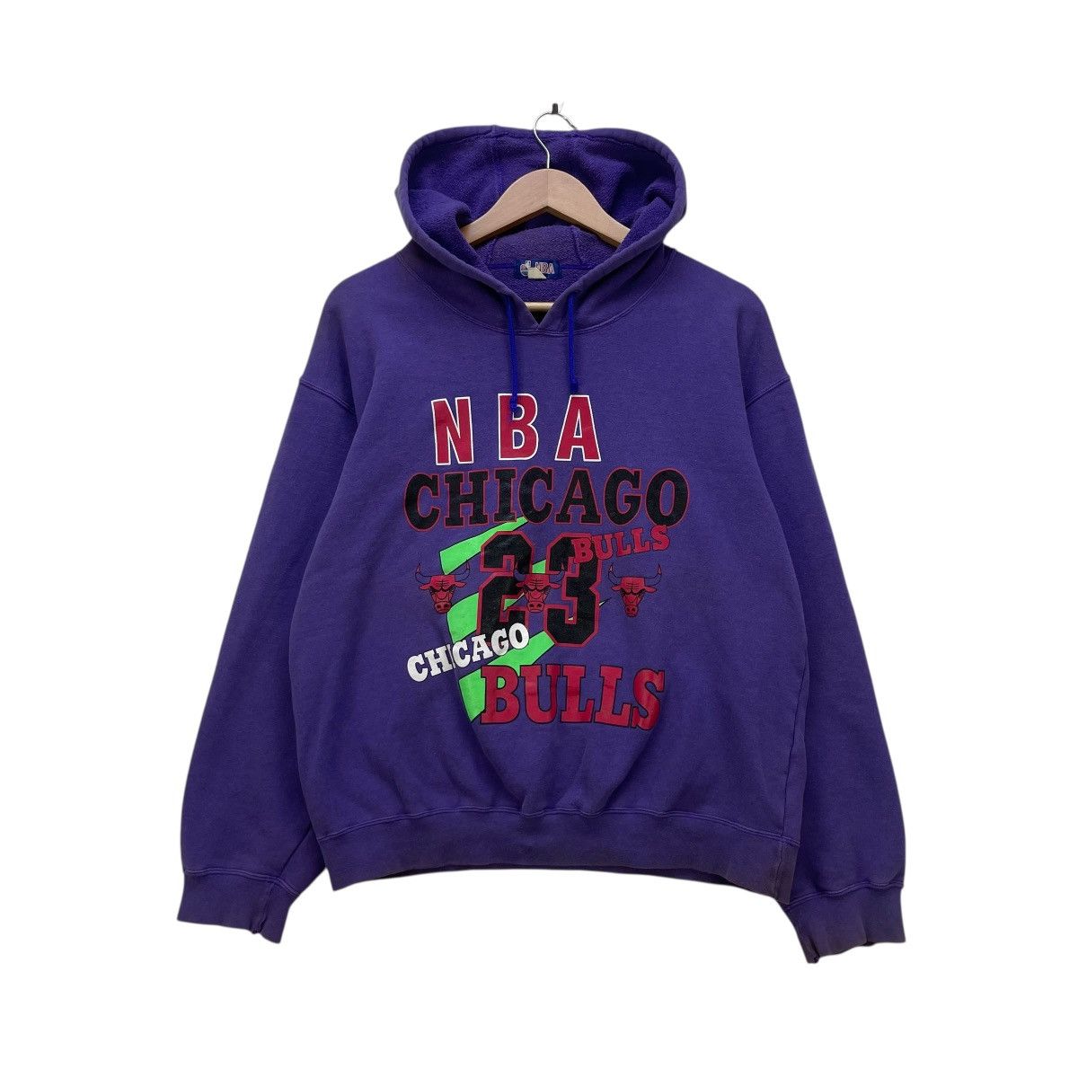 NBA 💥Vintage NBA Chicago Bulls Hoodie Pullover Size US M / EU 48-50 / 2 - 1 Thumbnail