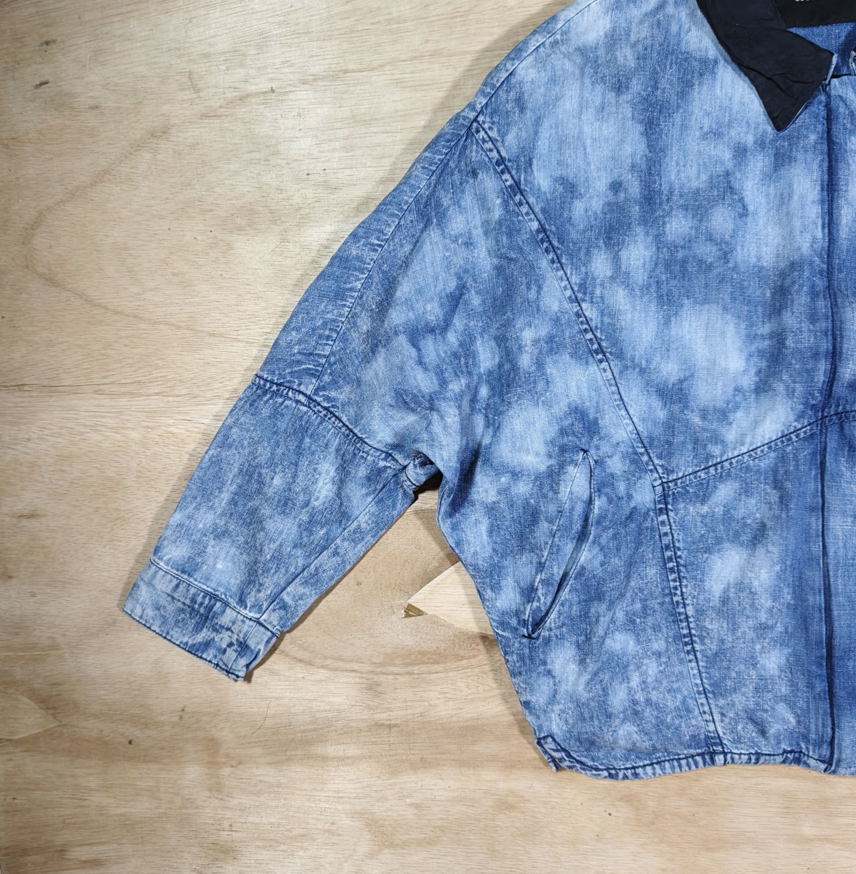 Codes Combine Codes Combine Acid Wash Oversized Batwing Size M / US 6-8 / IT 42-44 - 3 Thumbnail