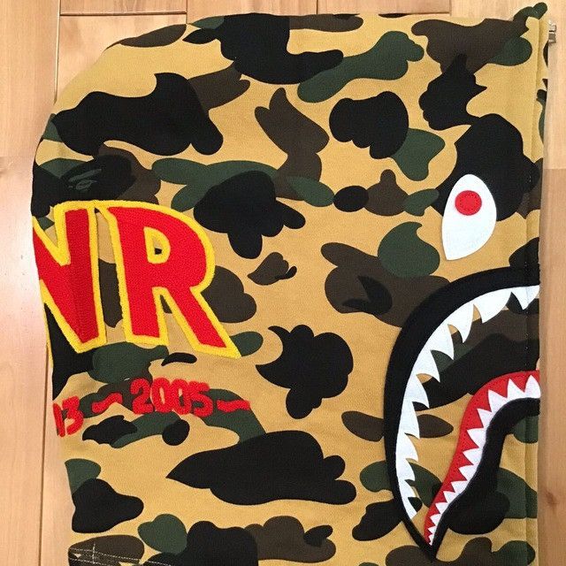 Bape 2024 BAPE 1st camo yellow shark full zip hoodie APE Size US XXL / EU 58 / 5 - 4 Thumbnail