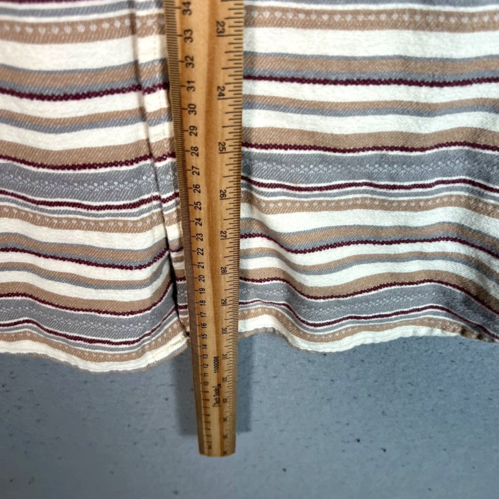 Vintage VINTAGE Howe Striped Shirt Mens Large Adult Brown Cotton Button-Up Long Sleeve - 90s Style, Workwear Mens Size L Size US L / EU 52-54 / 3 - 6 Thumbnail