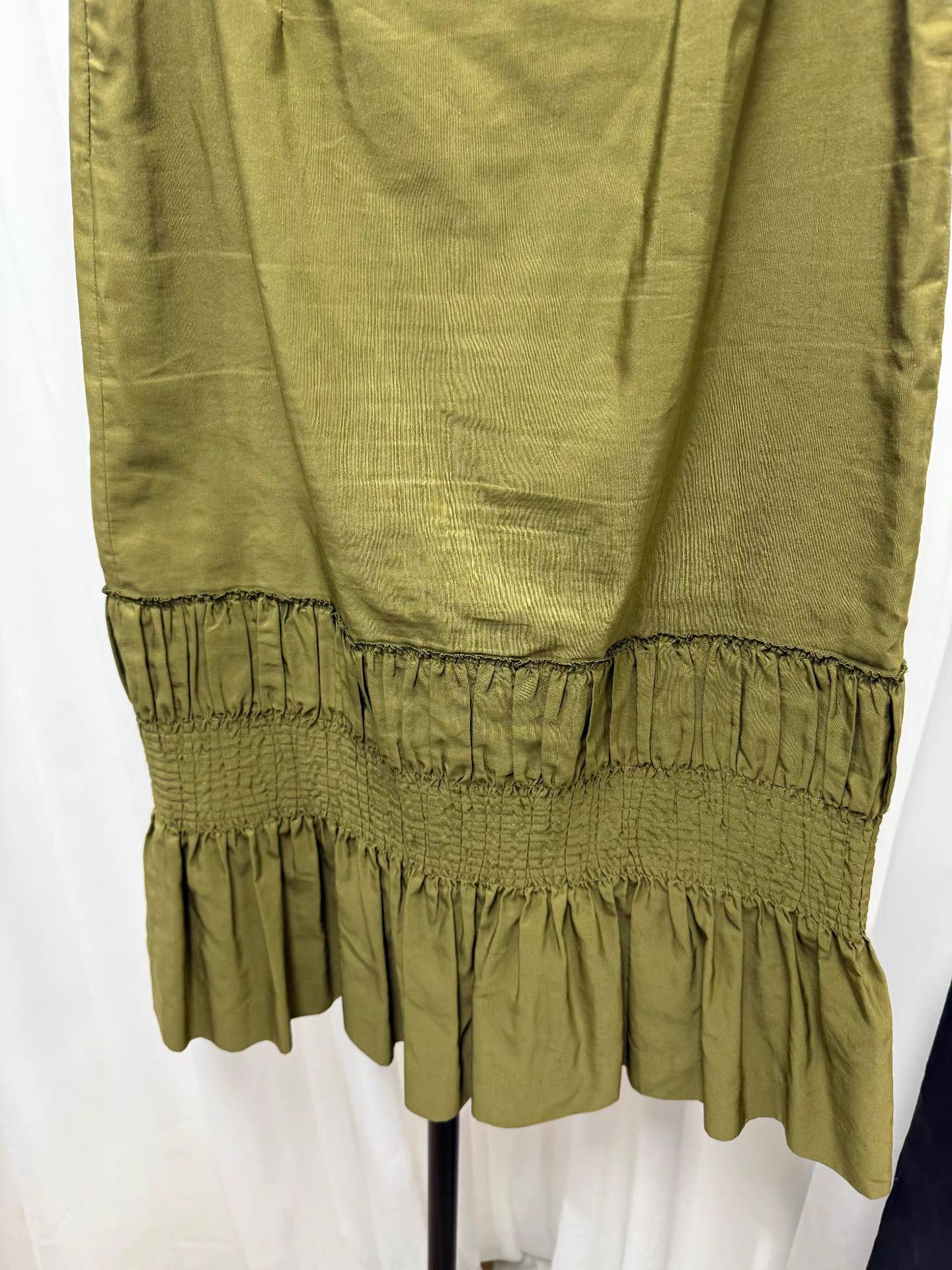 Dries Van Noten Dries Van Noten Fishtail Midi Skirt K20 Size 24" / US 00 / IT 34 - 5 Thumbnail