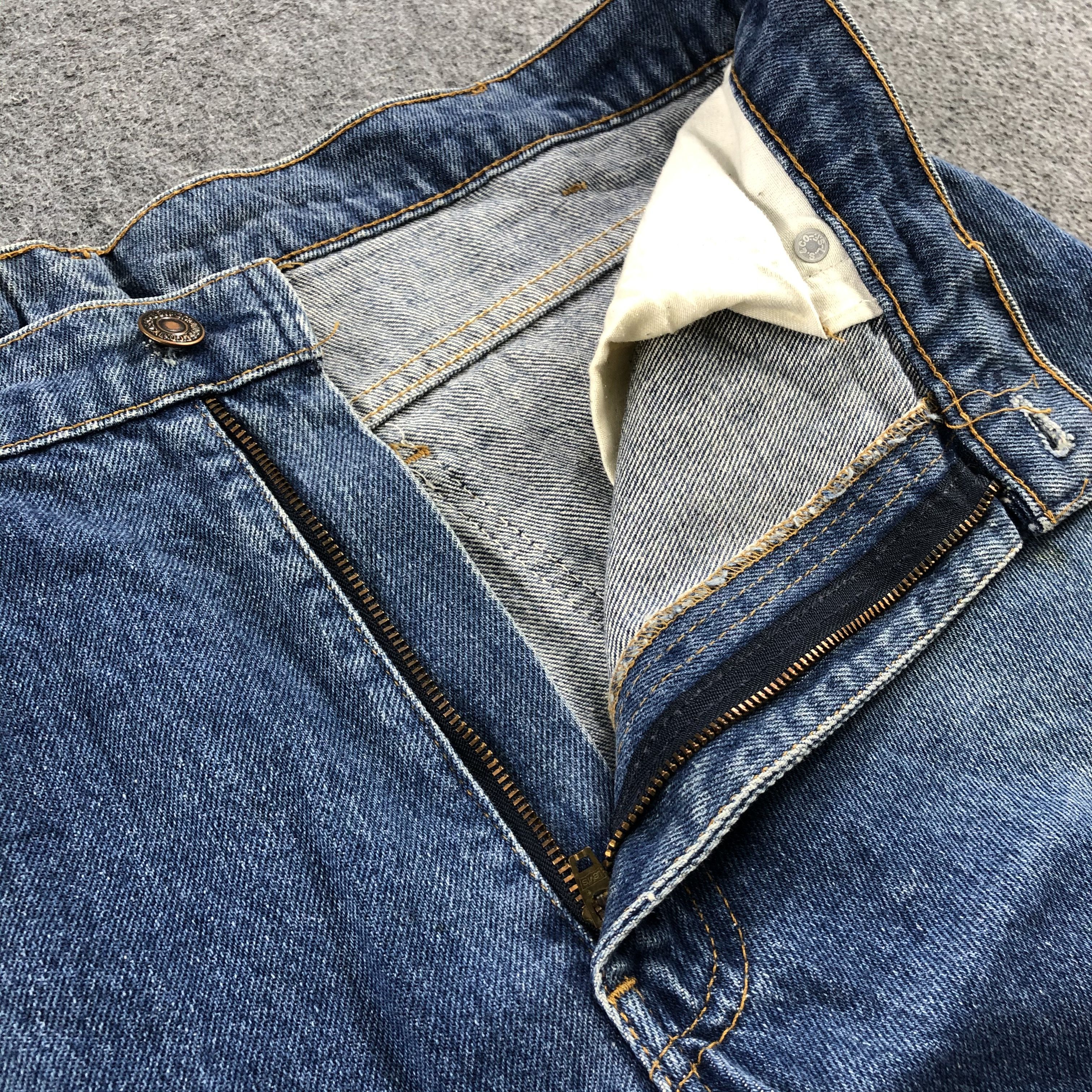 Levi's × Vintage Vintage 90s Blue Wash Levis 509 Jeans-J2266 Size US 36 / EU 52 - 8 Thumbnail