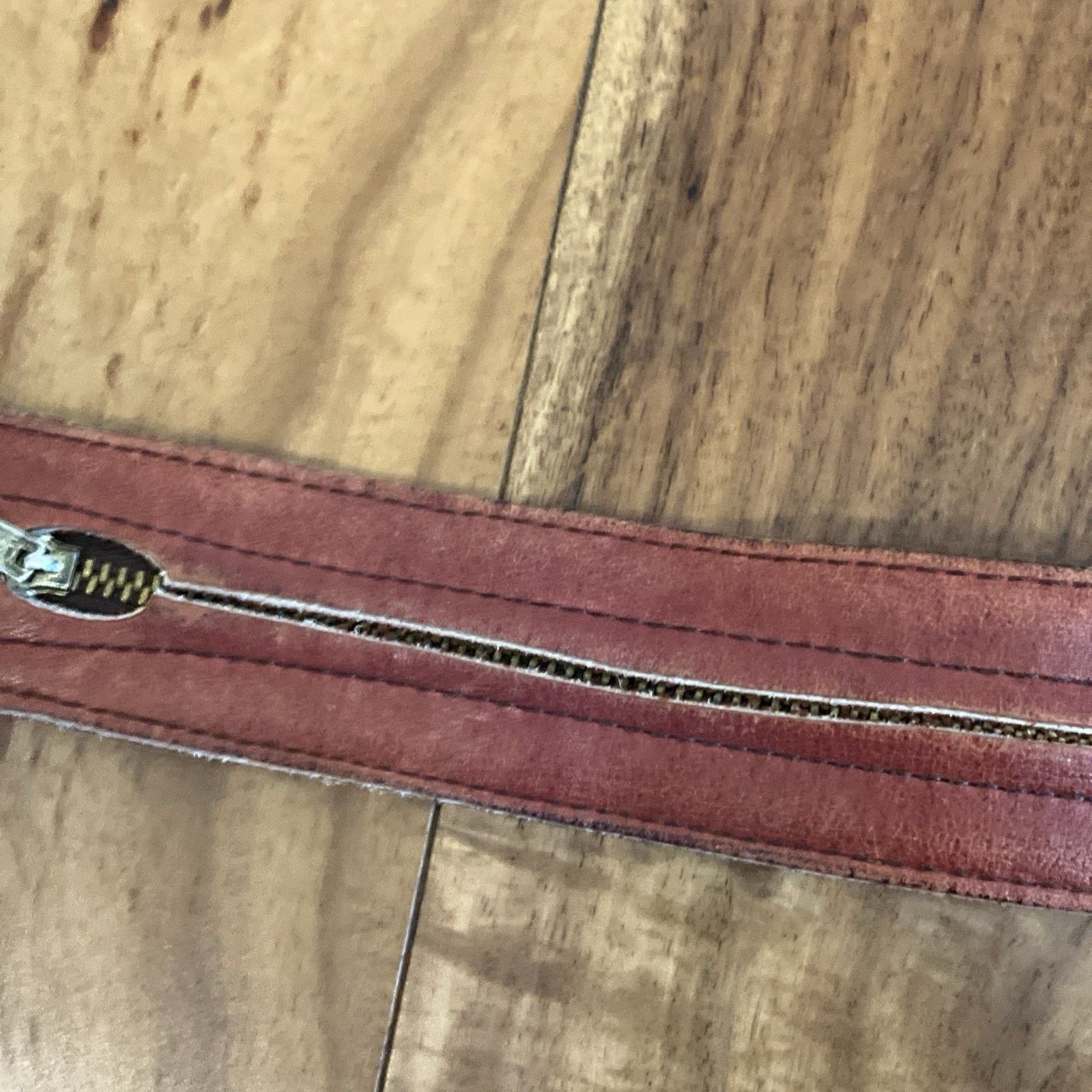 Other International Harvester Tractor 1970s Leather Belt & Buckle Size ONE SIZE - 18 Thumbnail