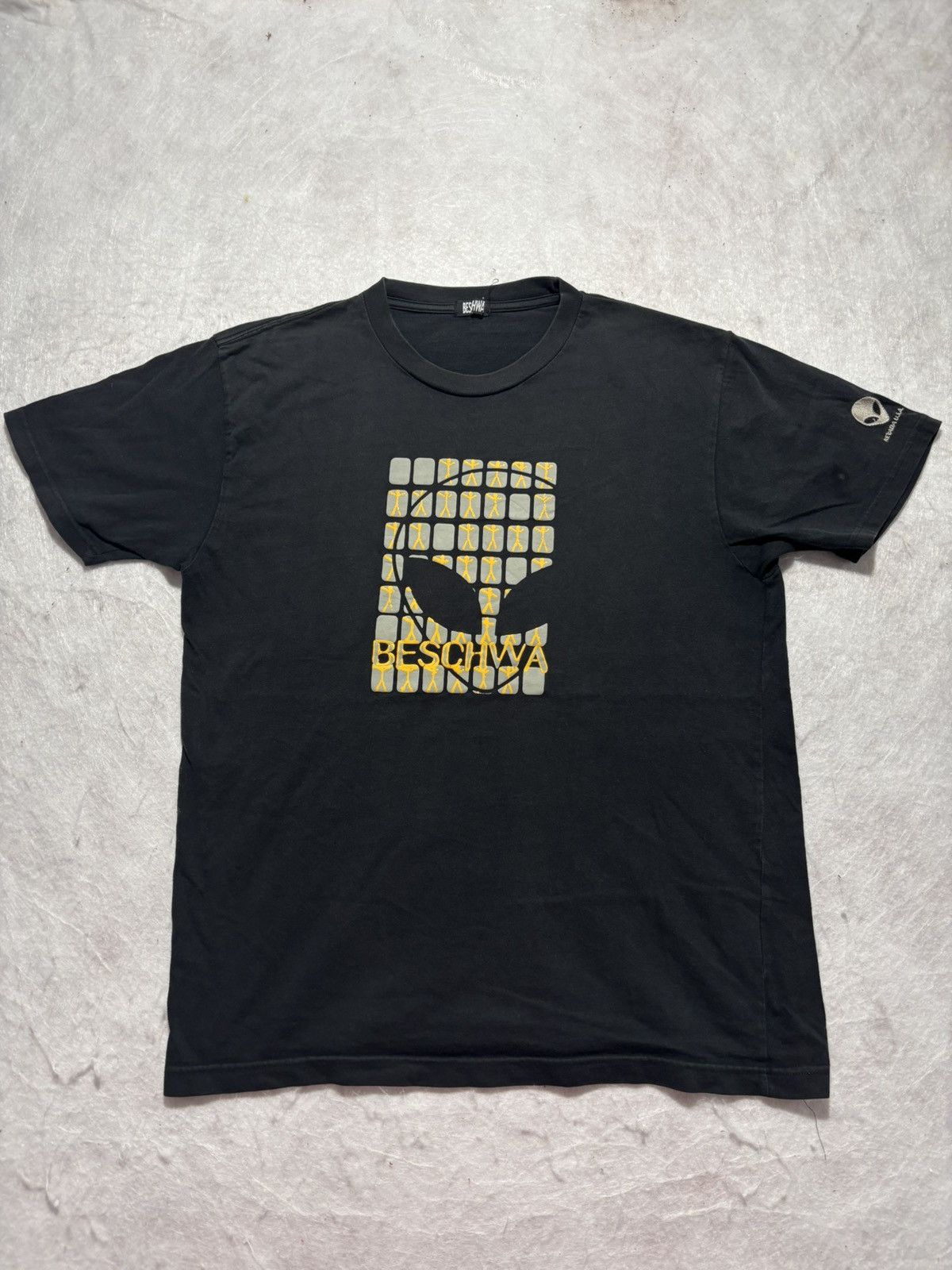 Vintage Vintage Beschwa by Alien Workshop Tshirt Size US M / EU 48-50 / 2 - 1 Thumbnail