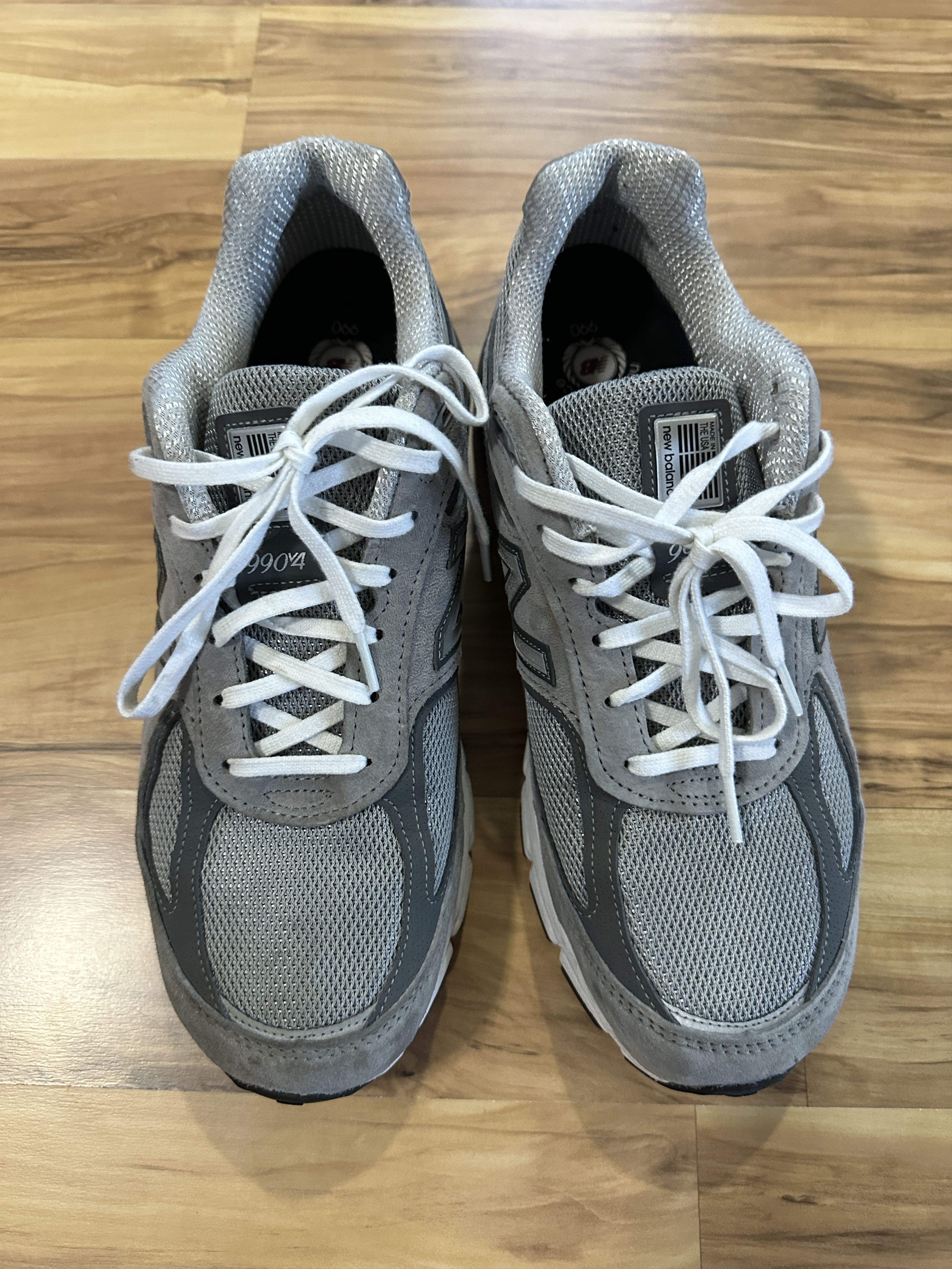 New Balance New Balance 990v4 Light Grey Size 9 Size US 9 / EU 42 - 5 Thumbnail
