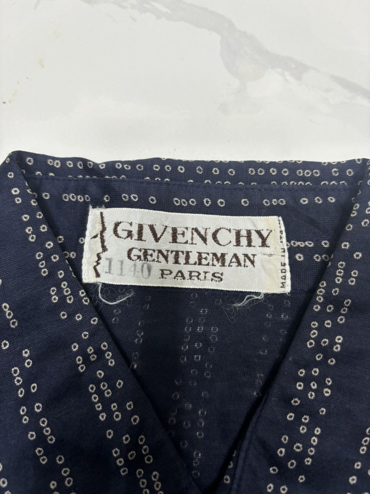 Givenchy ARCHIVE GIVENCHY BUTTON UP SHIRT Size US S / EU 44-46 / 1 - 7 Thumbnail